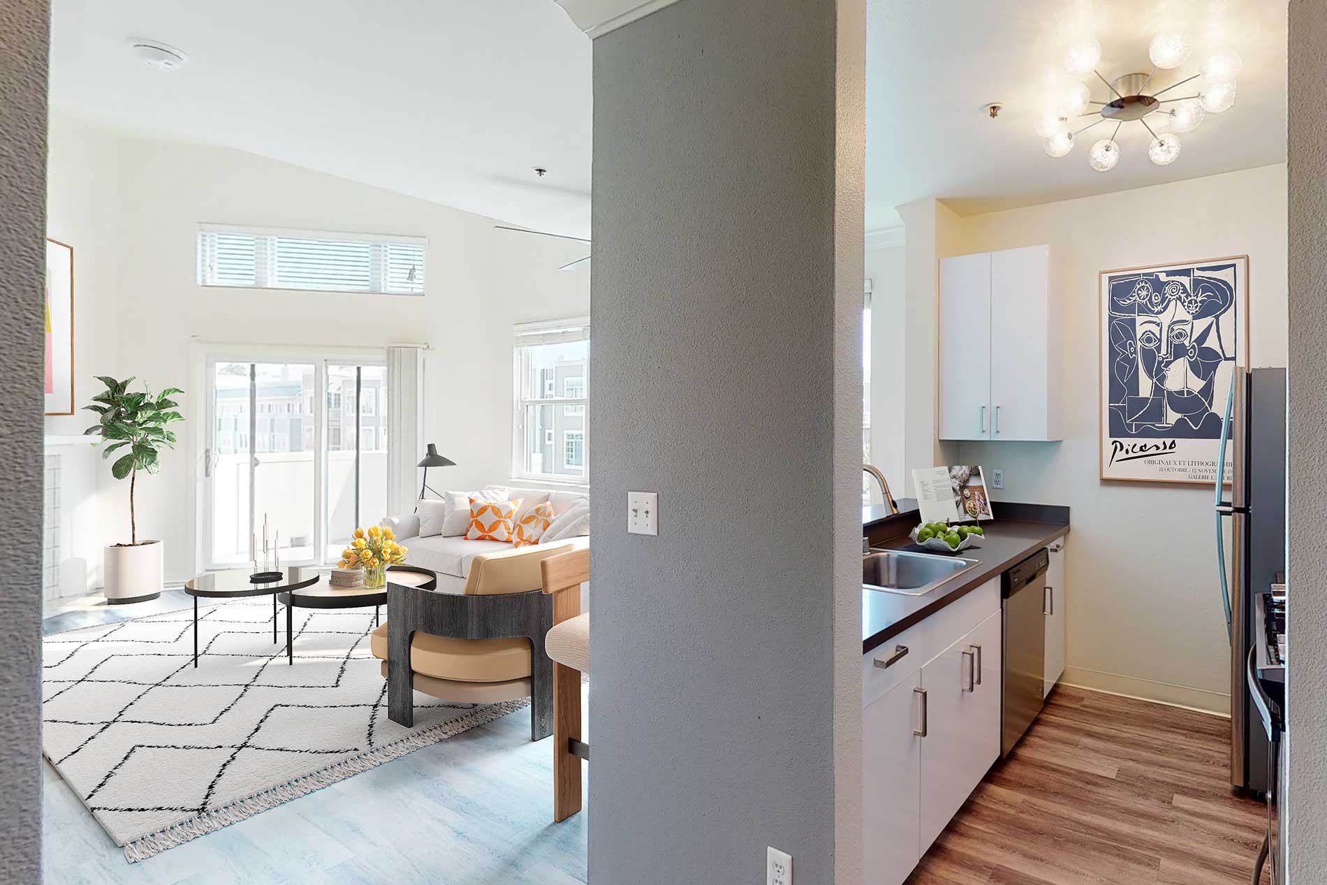 2000 Post apartment living room