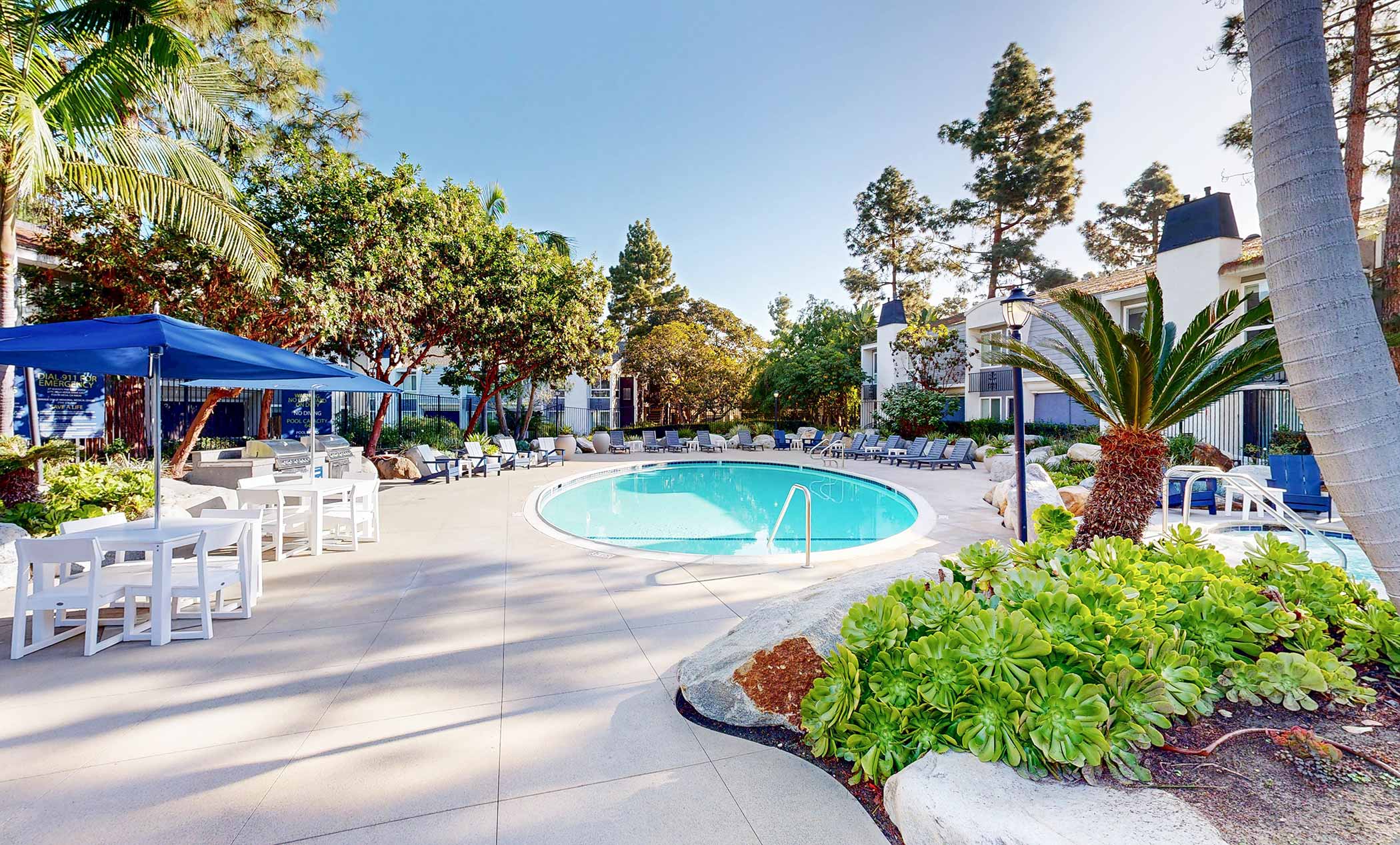 27 Seventy Five pool and spa