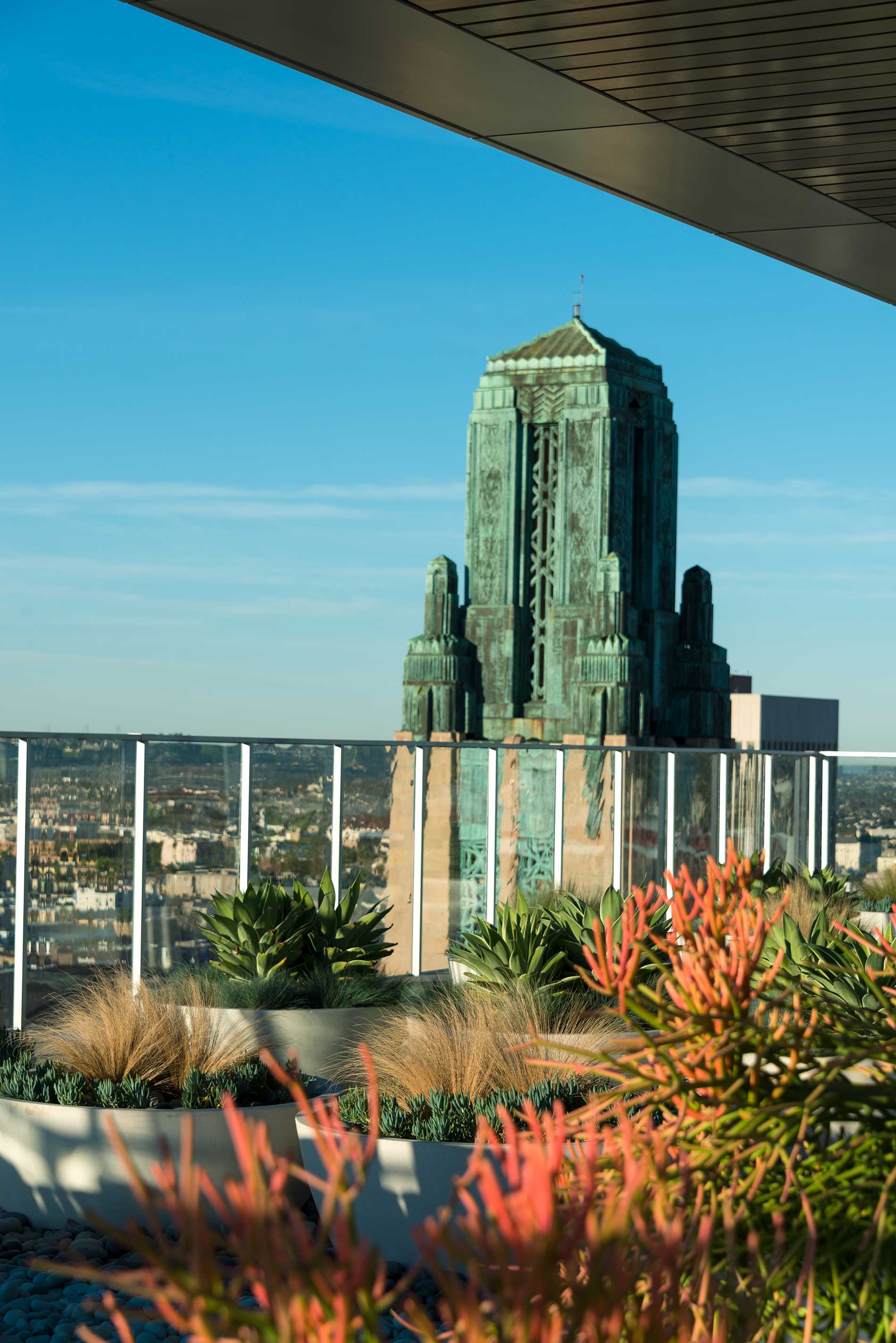 3033 Wilshire rooftop