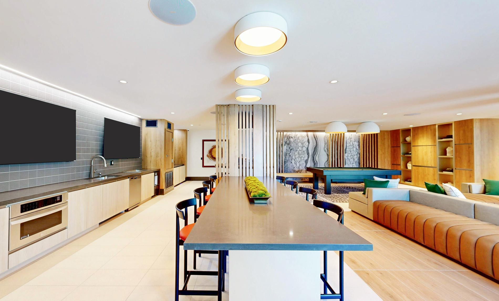 3099 Iowa Resident lounge