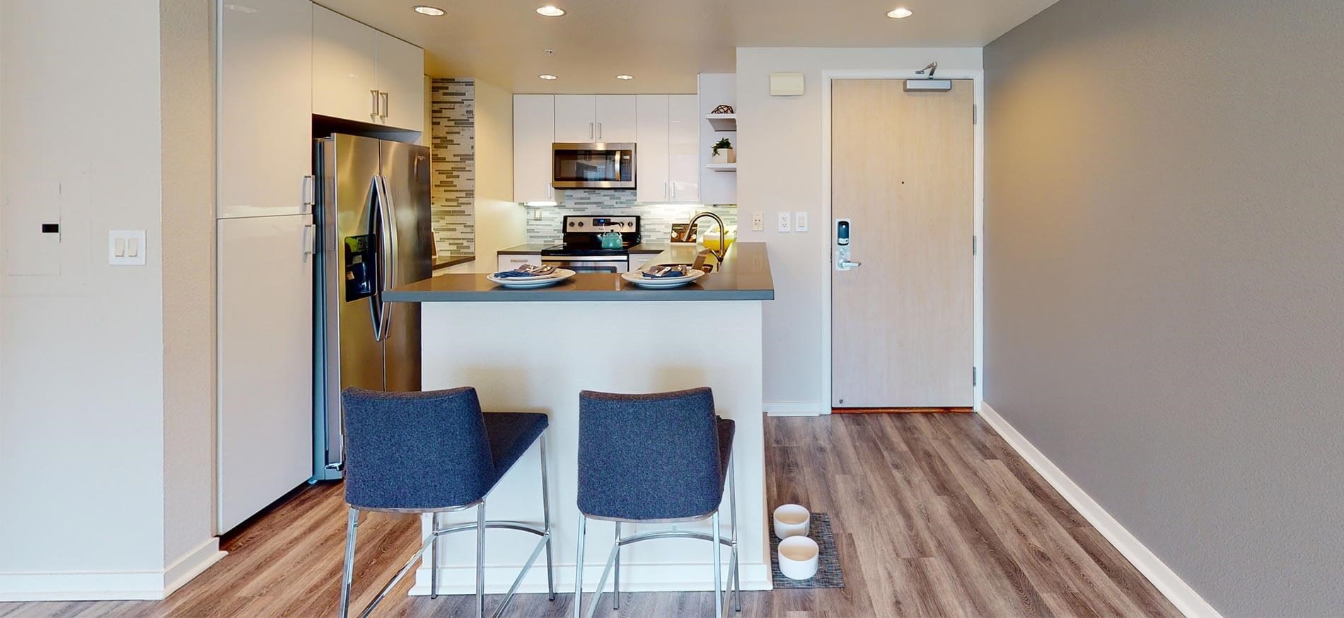 388 Beale apartment kitchen