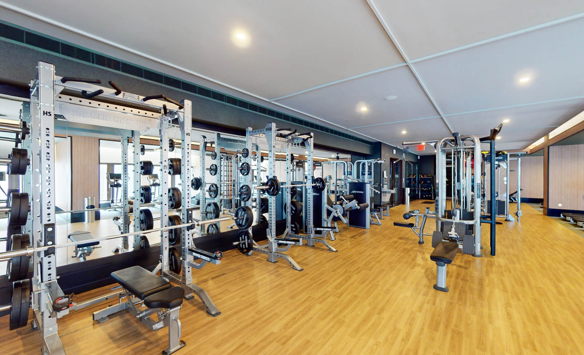 95 Wall fitness center