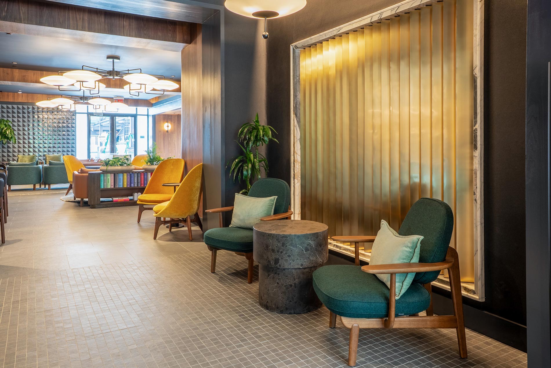 95 Wall resident lounge