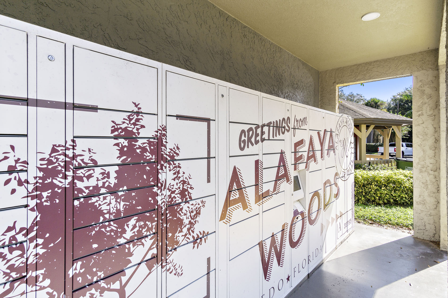 Alafaya Woods Package Locker