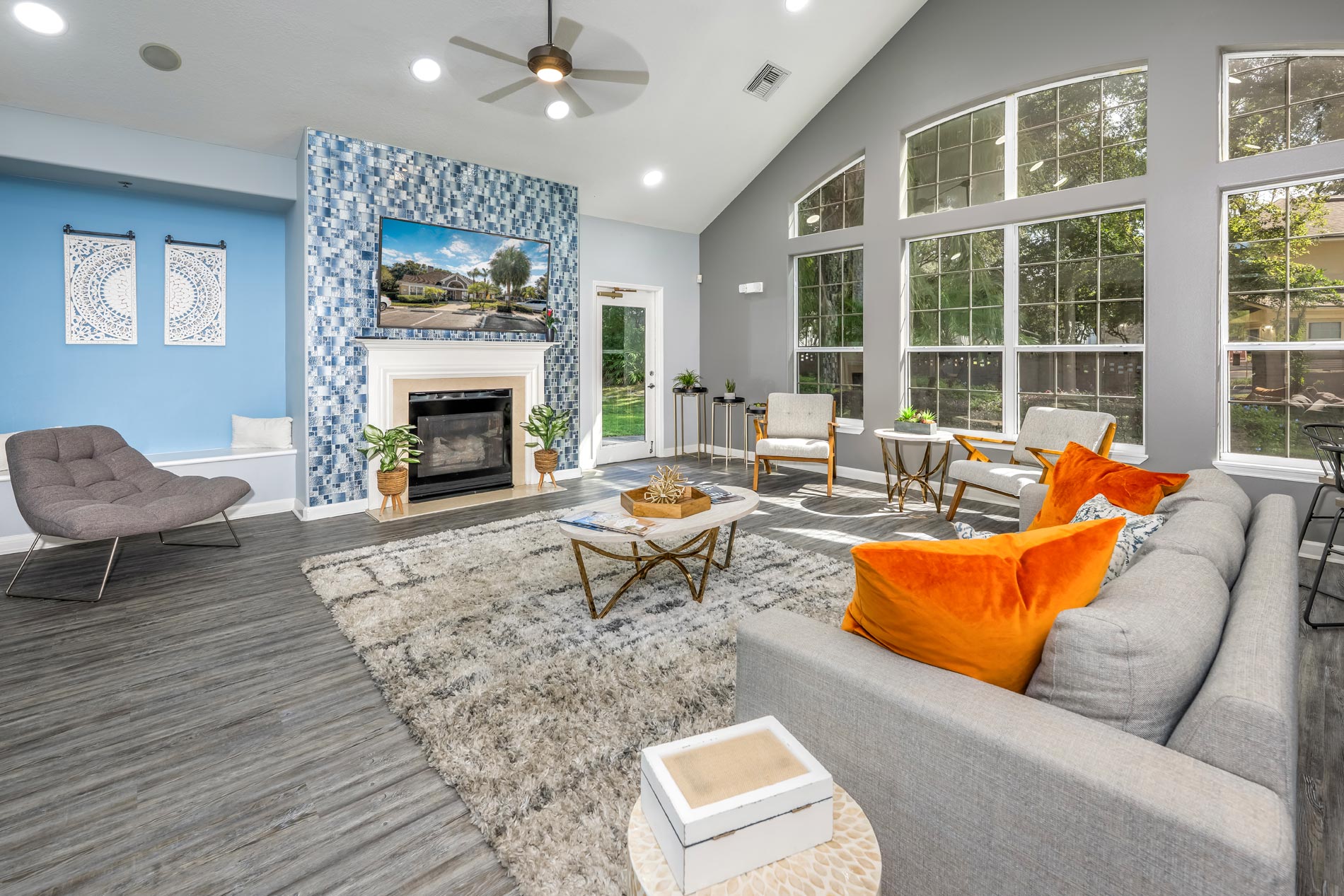 Alafaya Woods clubhouse