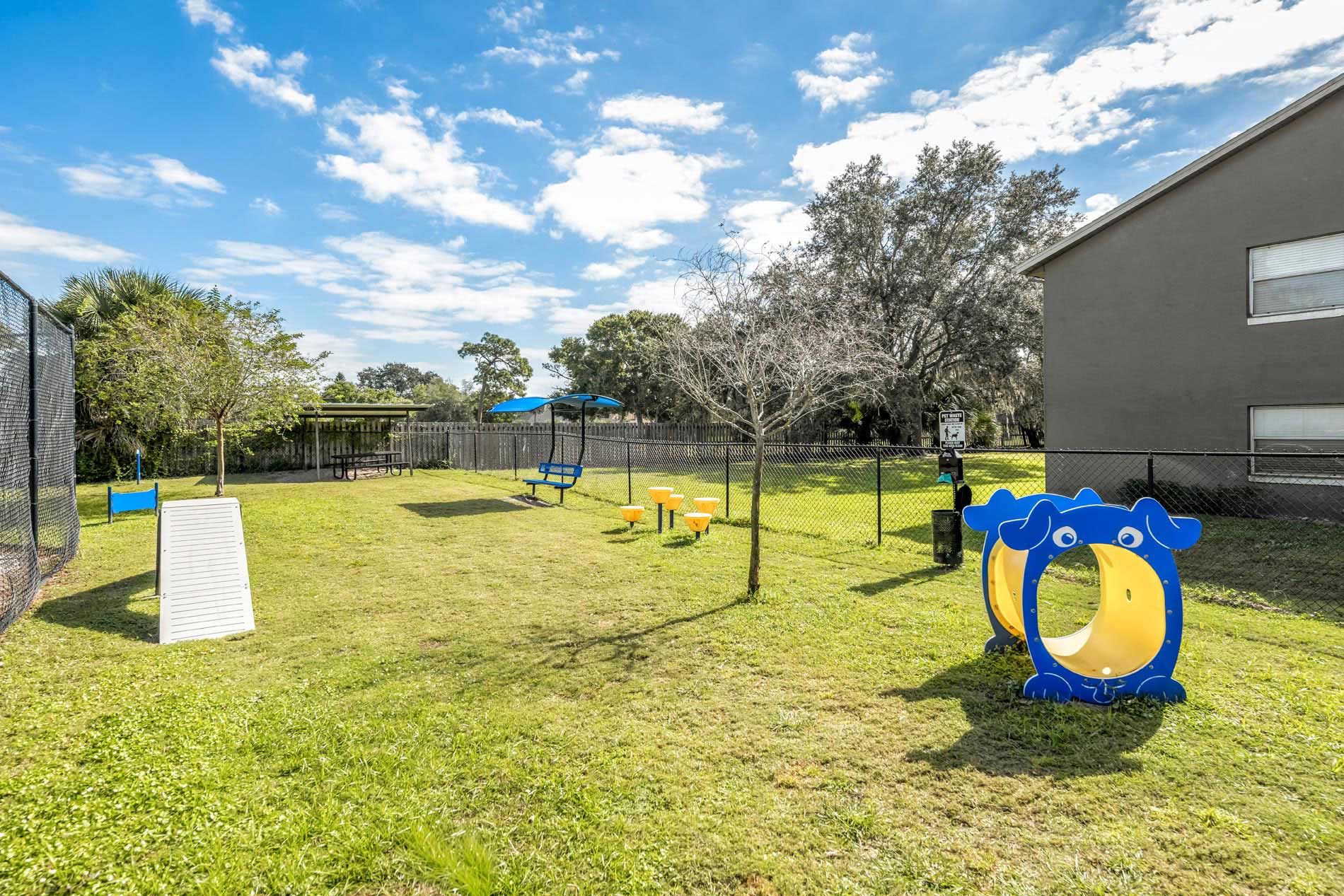 Alafaya Woods Dog park