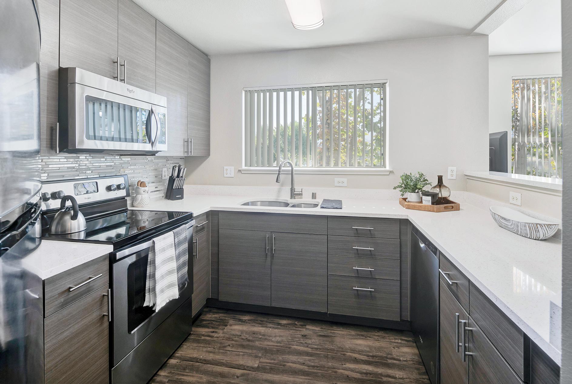 Almaden Lake Village kitchen