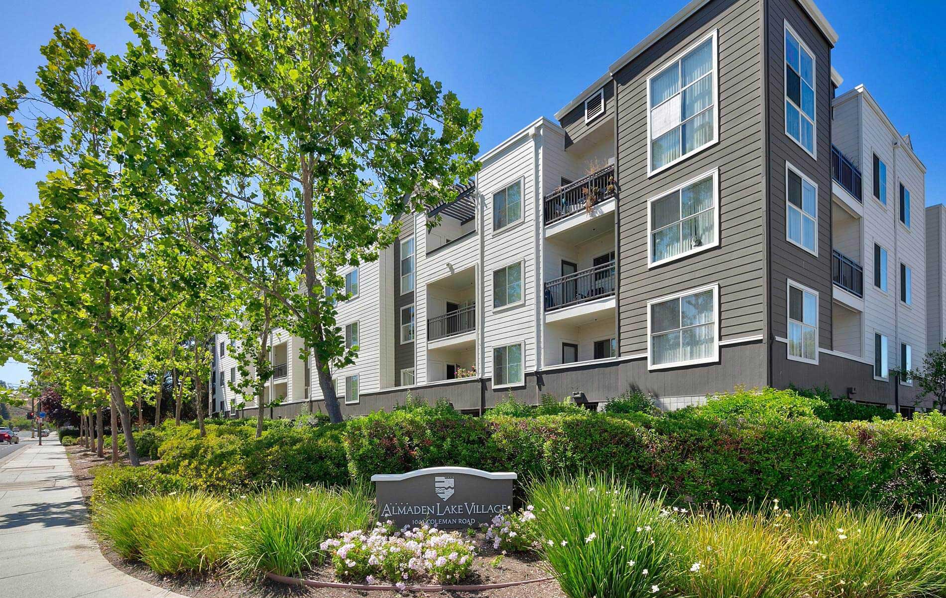 Almaden Lake Village building exterior