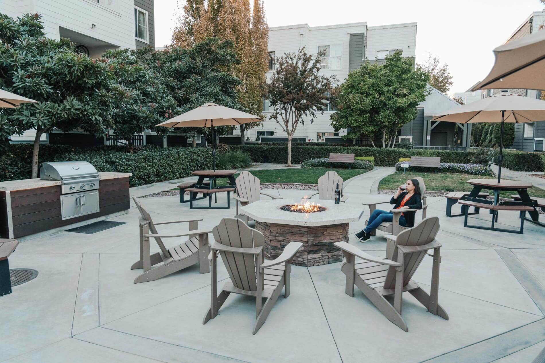 Almaden Lake Village Courtyard