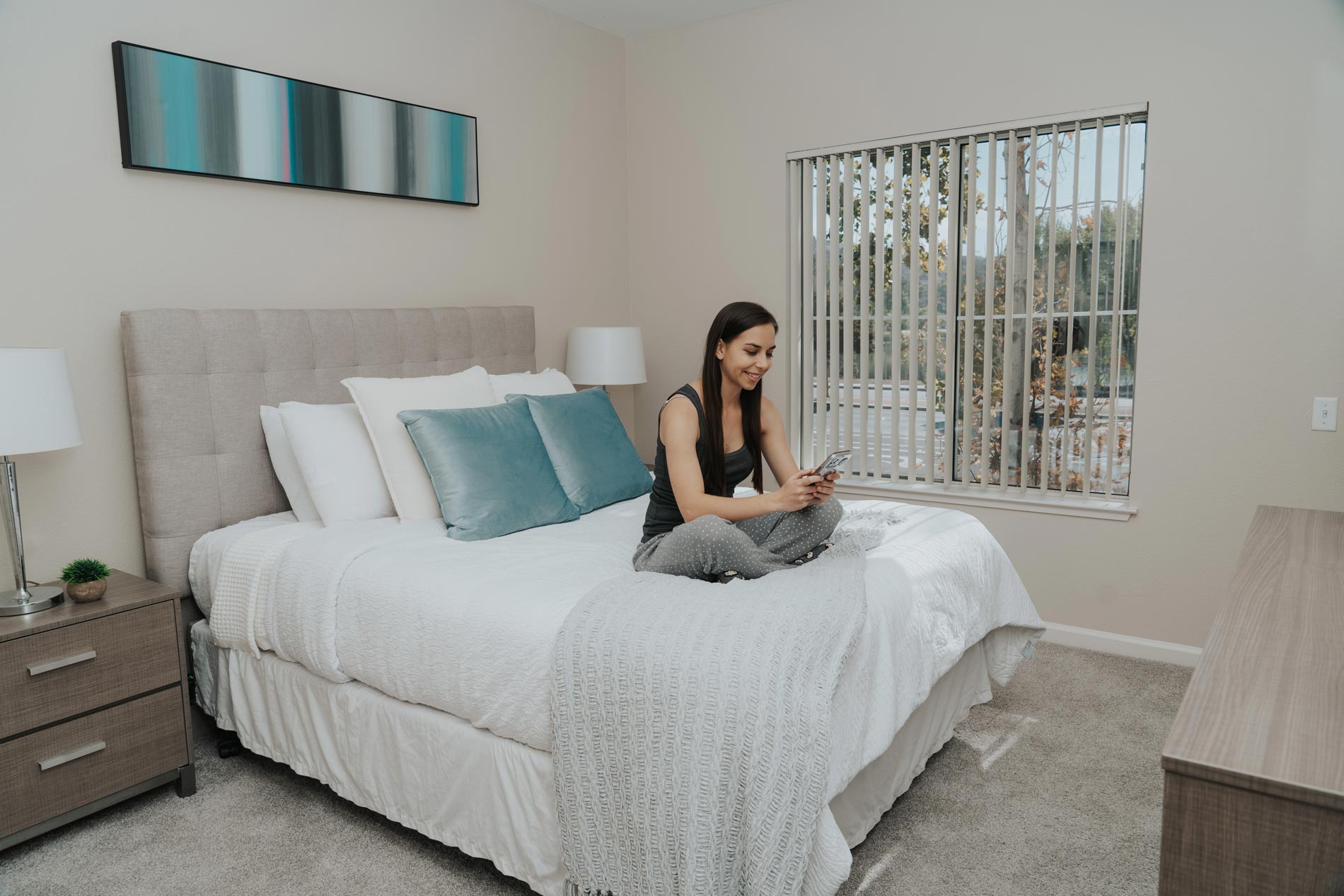 Almaden Lake Village staged bedroom