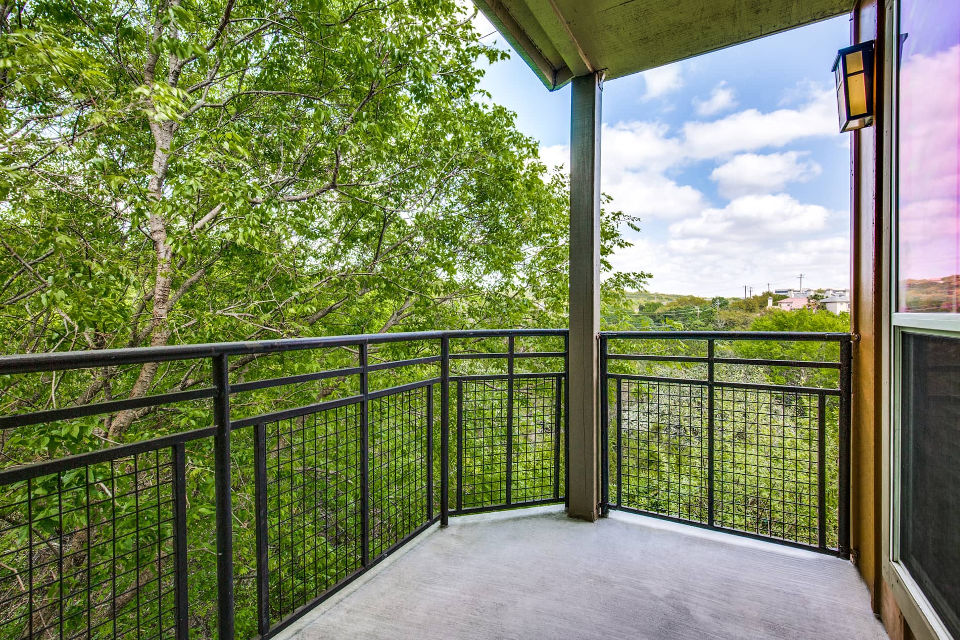 Barton Creek Landing Apartments Balcony