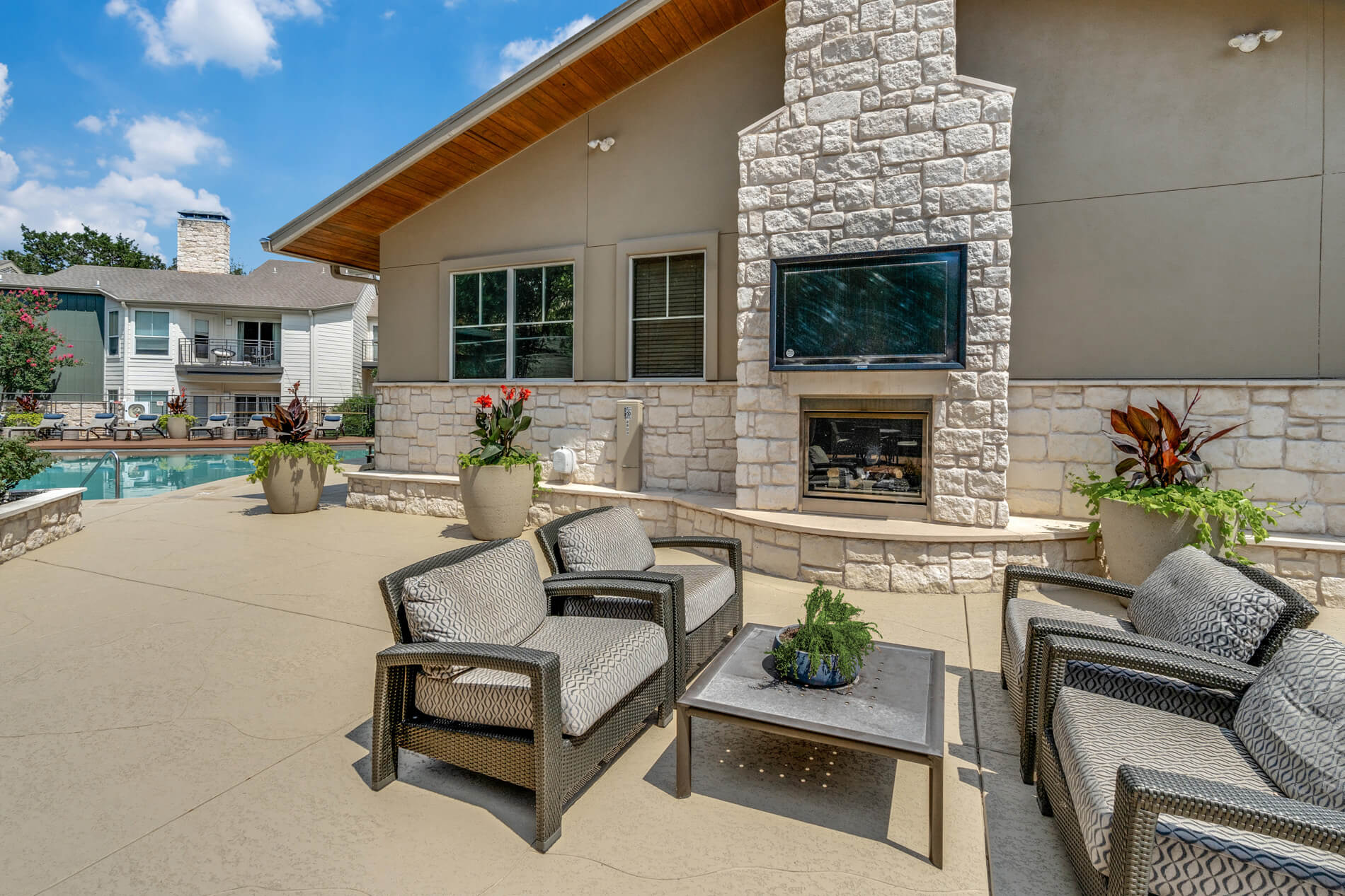 Barton Creek Landing pool