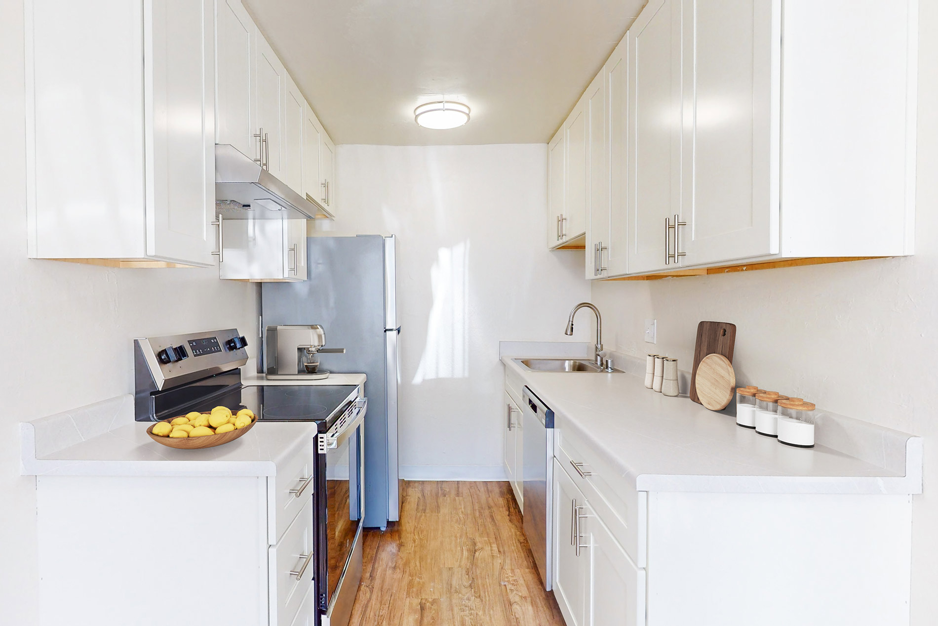 Bay Terrace staged kitchen