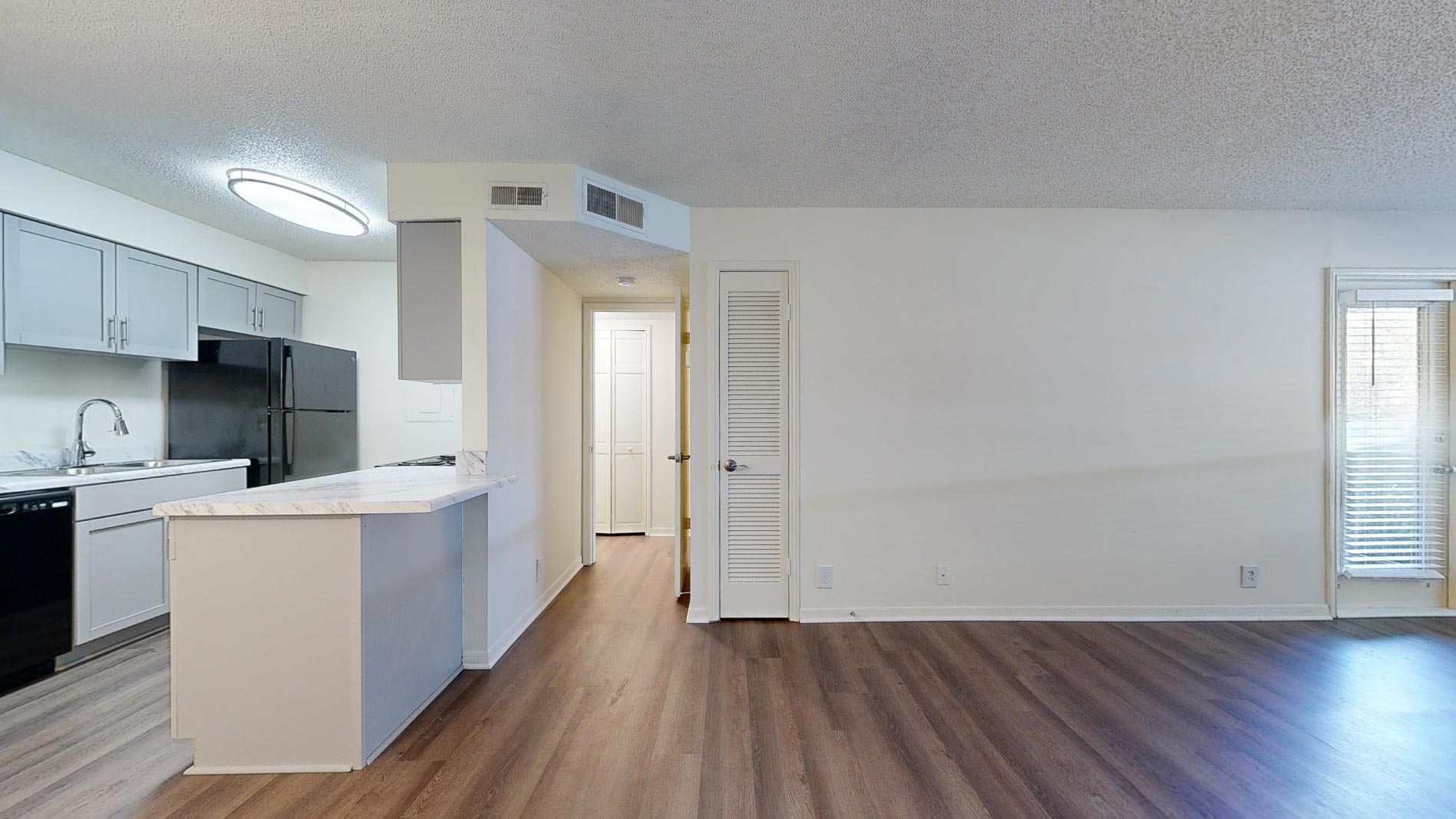 Breckenridge kitchen and living room