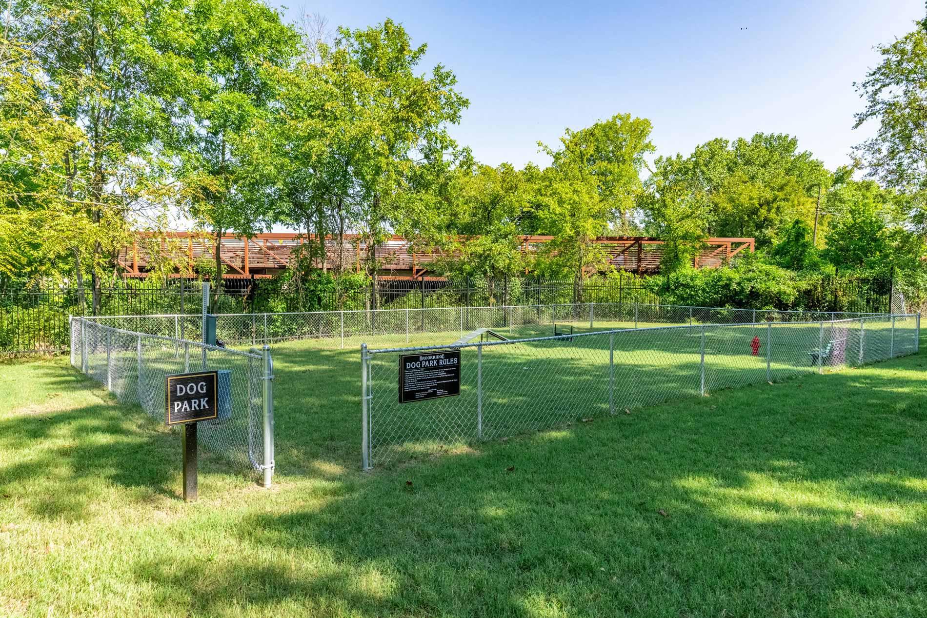 Brookridge Building dog park