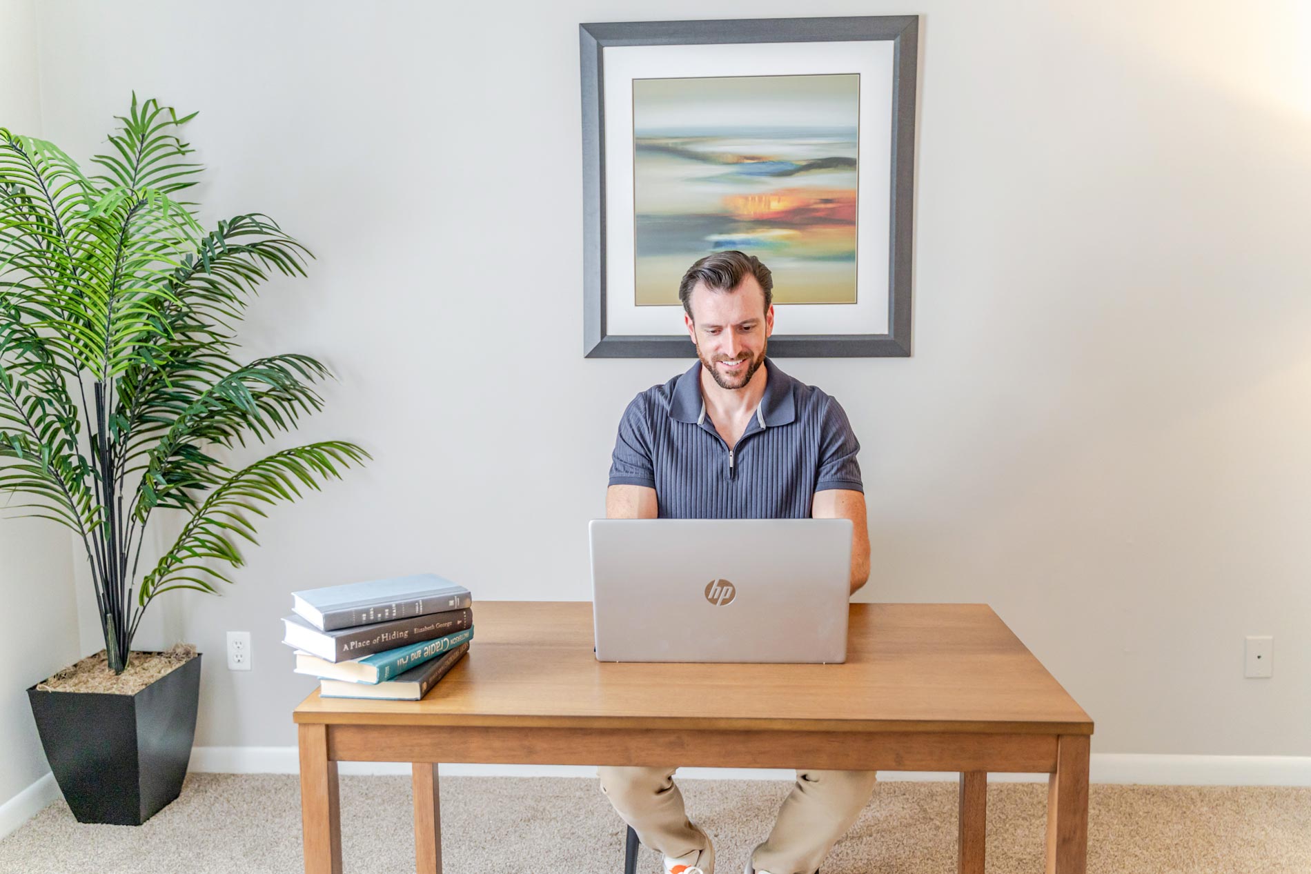 Brookridge man works in home office