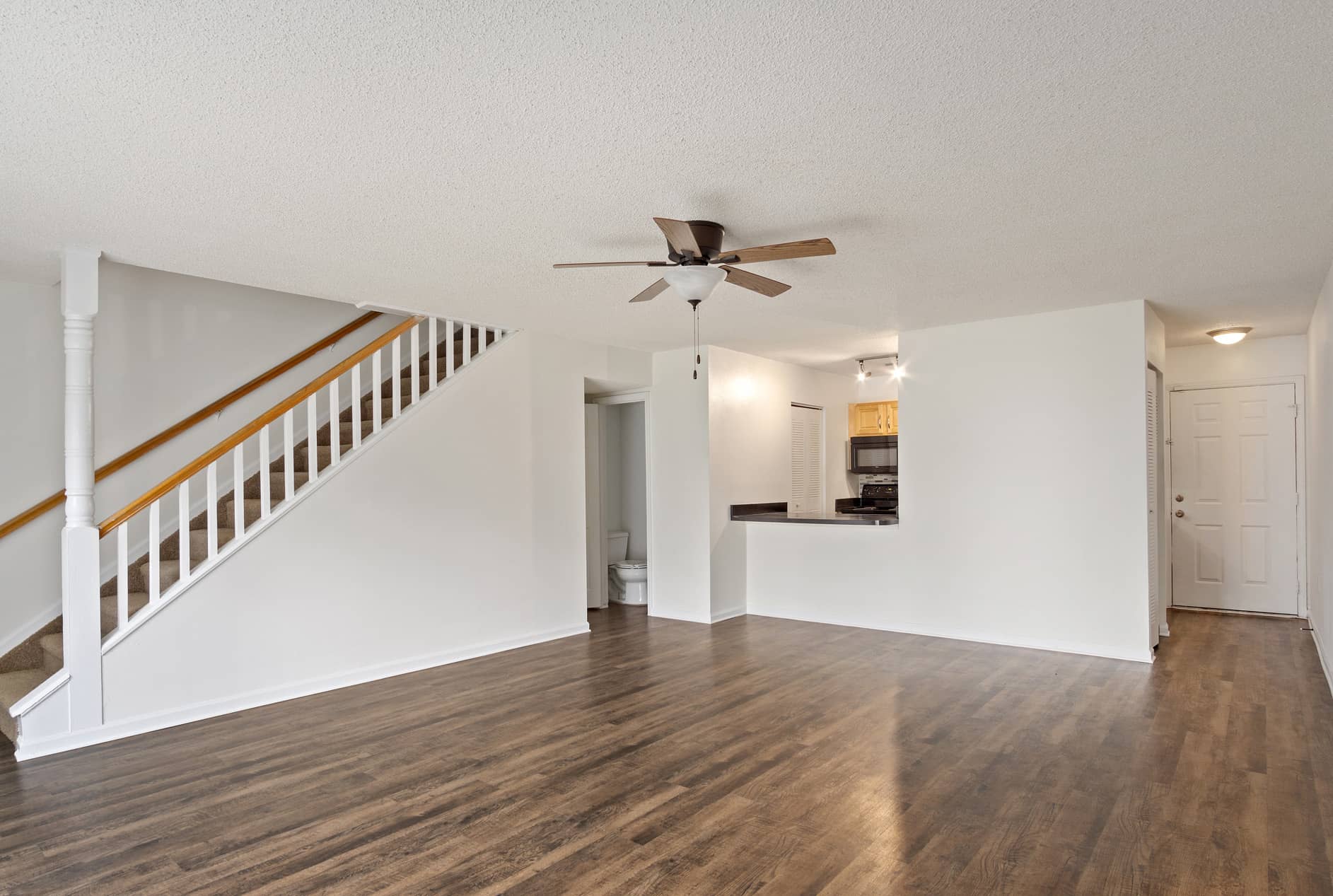 Cambridge Woods Living Room