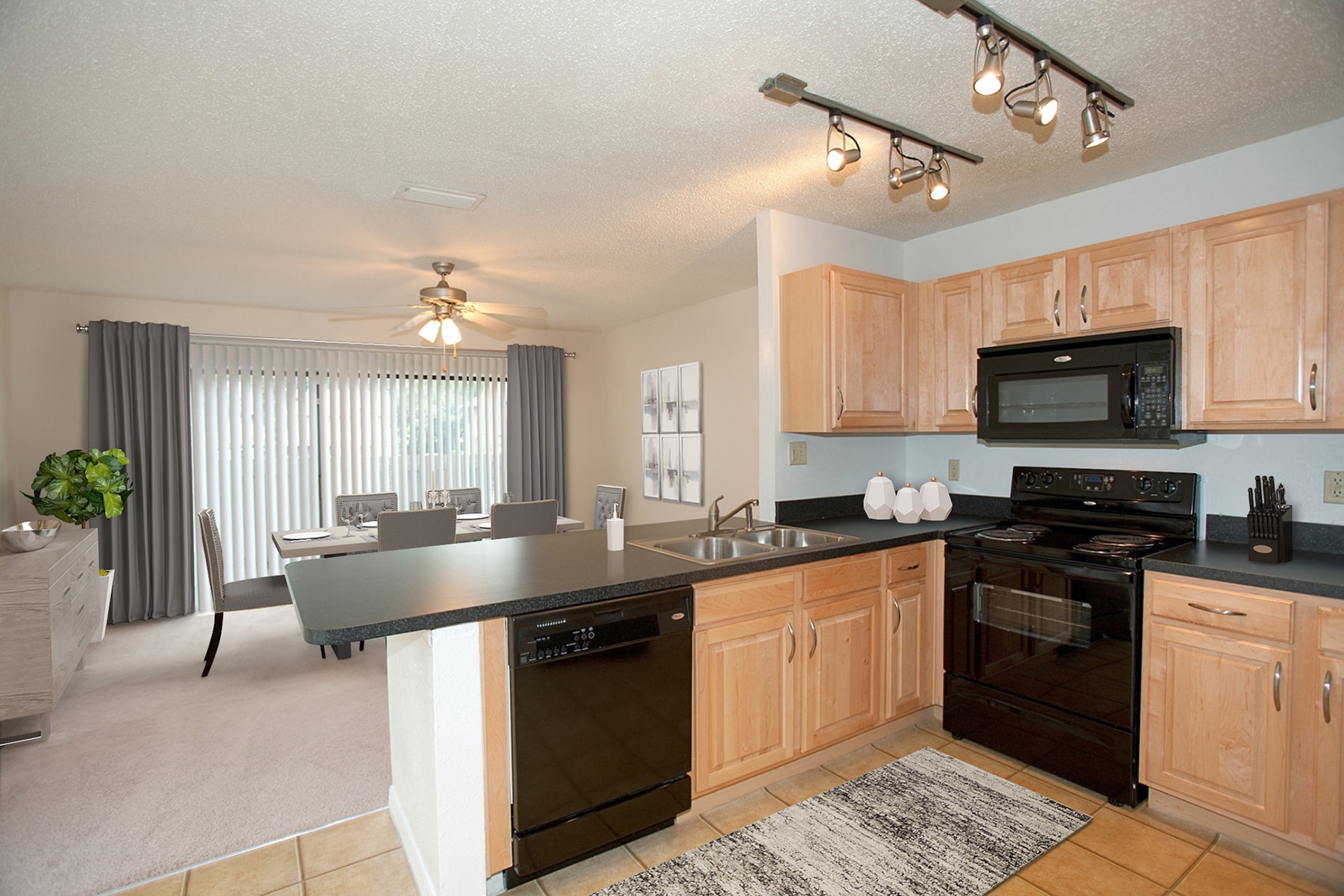 Cambridge Woods Kitchen Virtually Staged by RoOomy