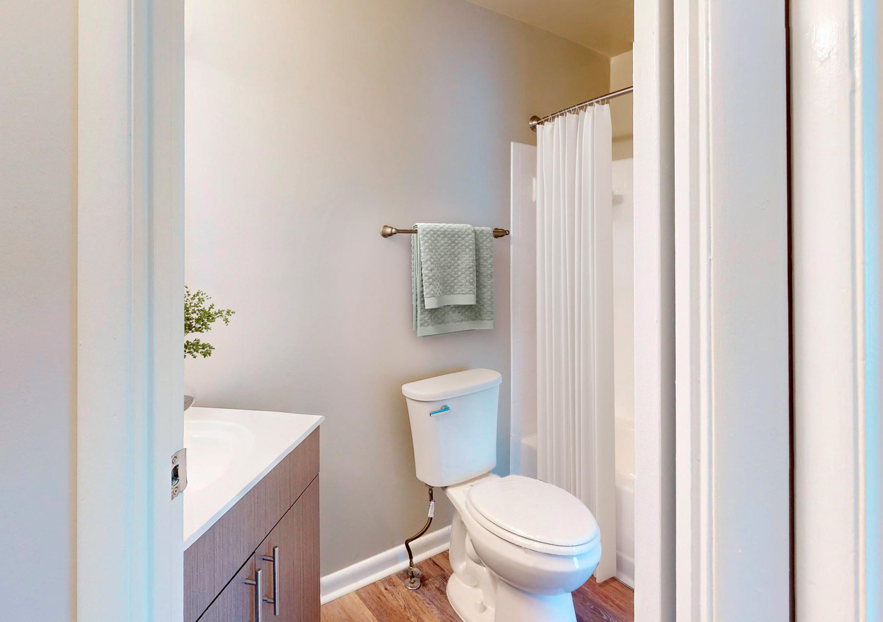 Canterbury staged bathroom