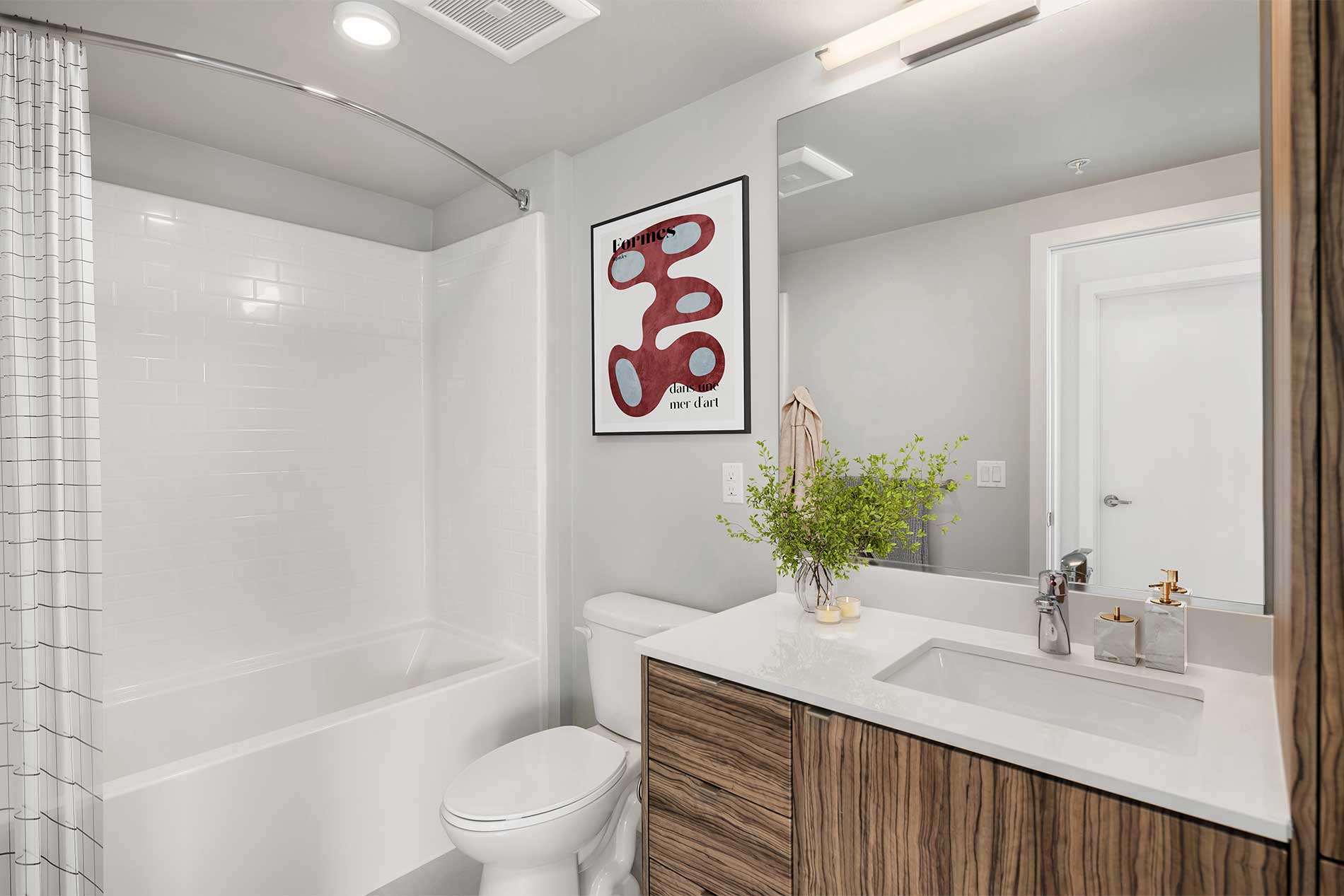 Cityline apartment kitchen