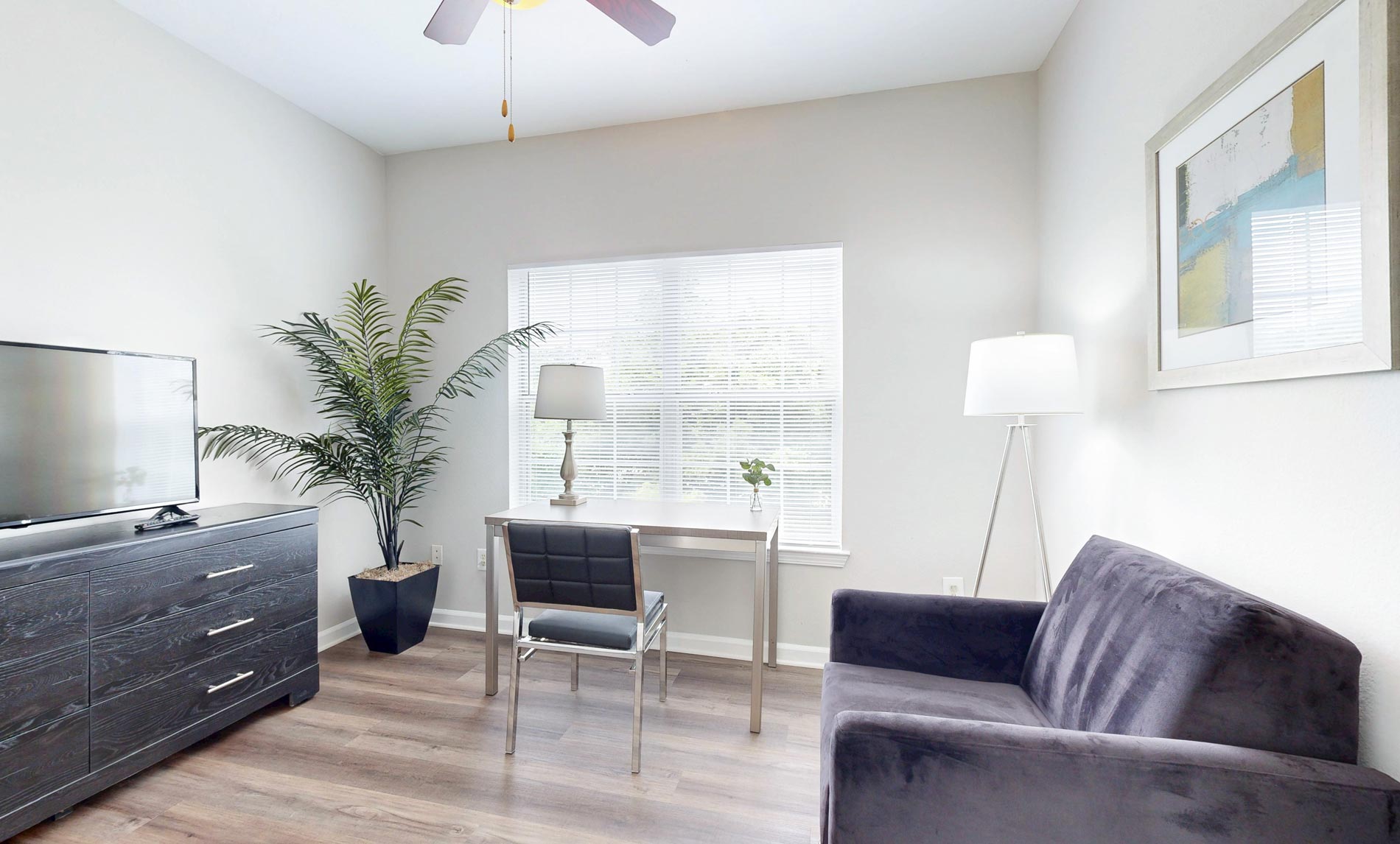 The Colonnade staged office