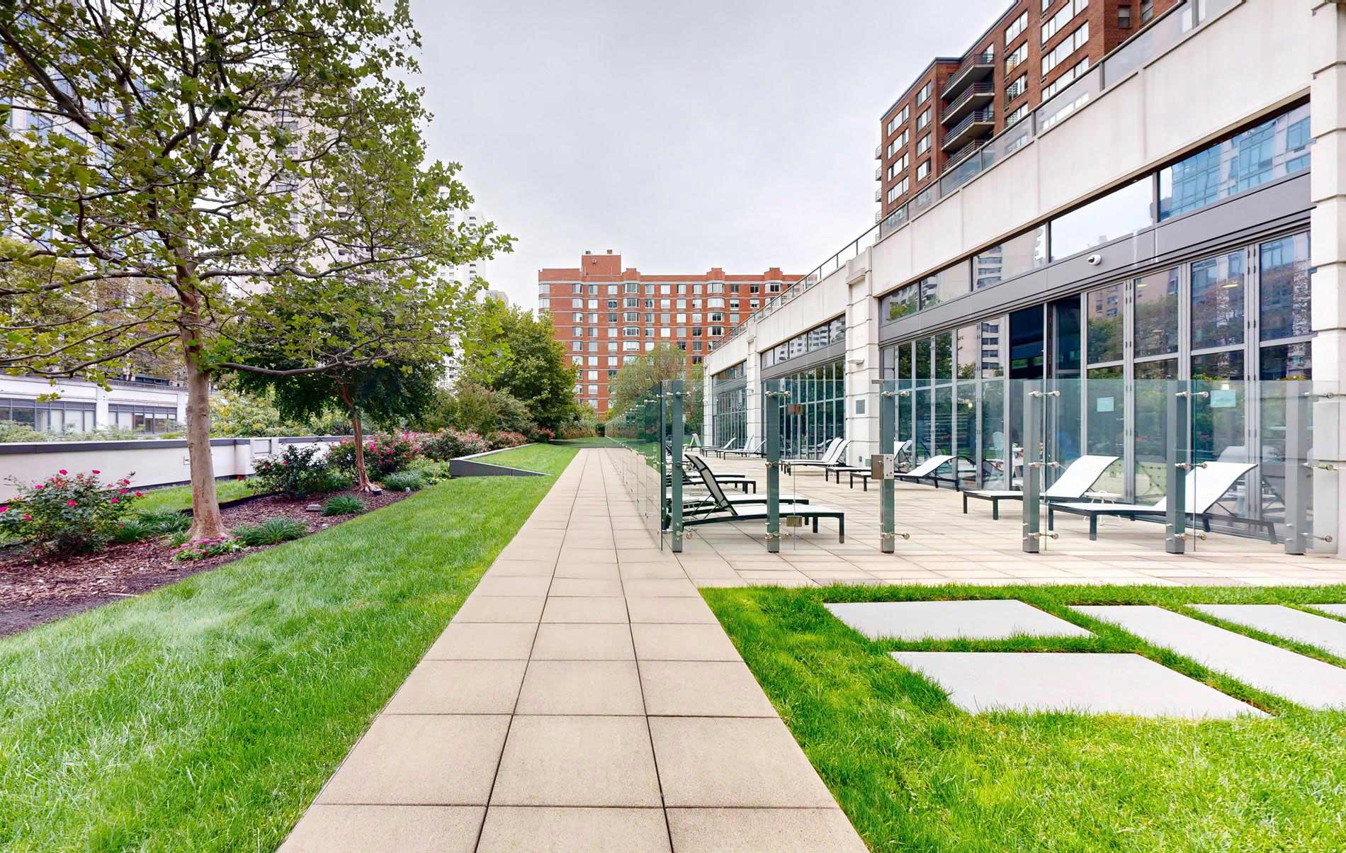 Columbus Square outdoor terrace