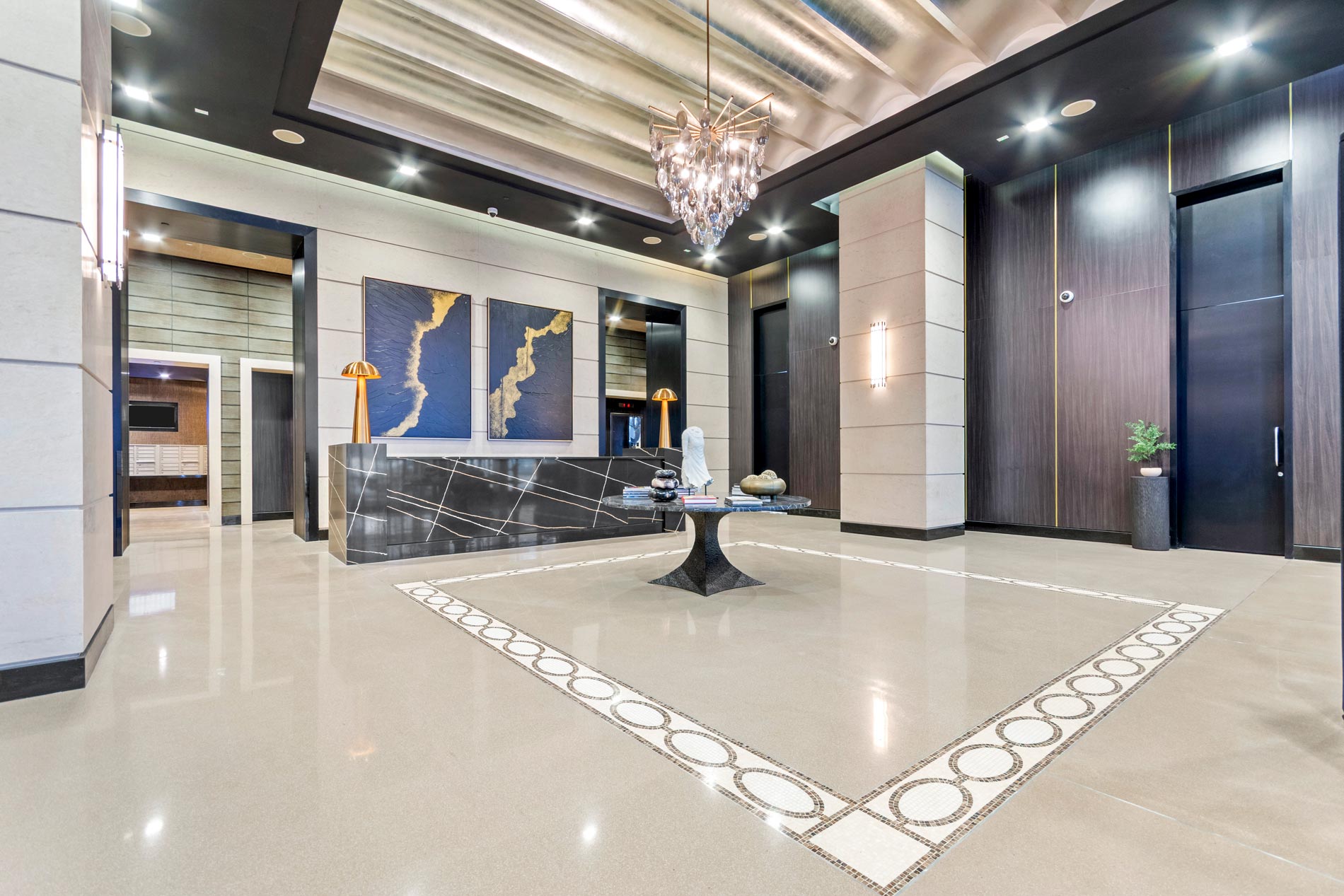 Columbus Square 808 lobby