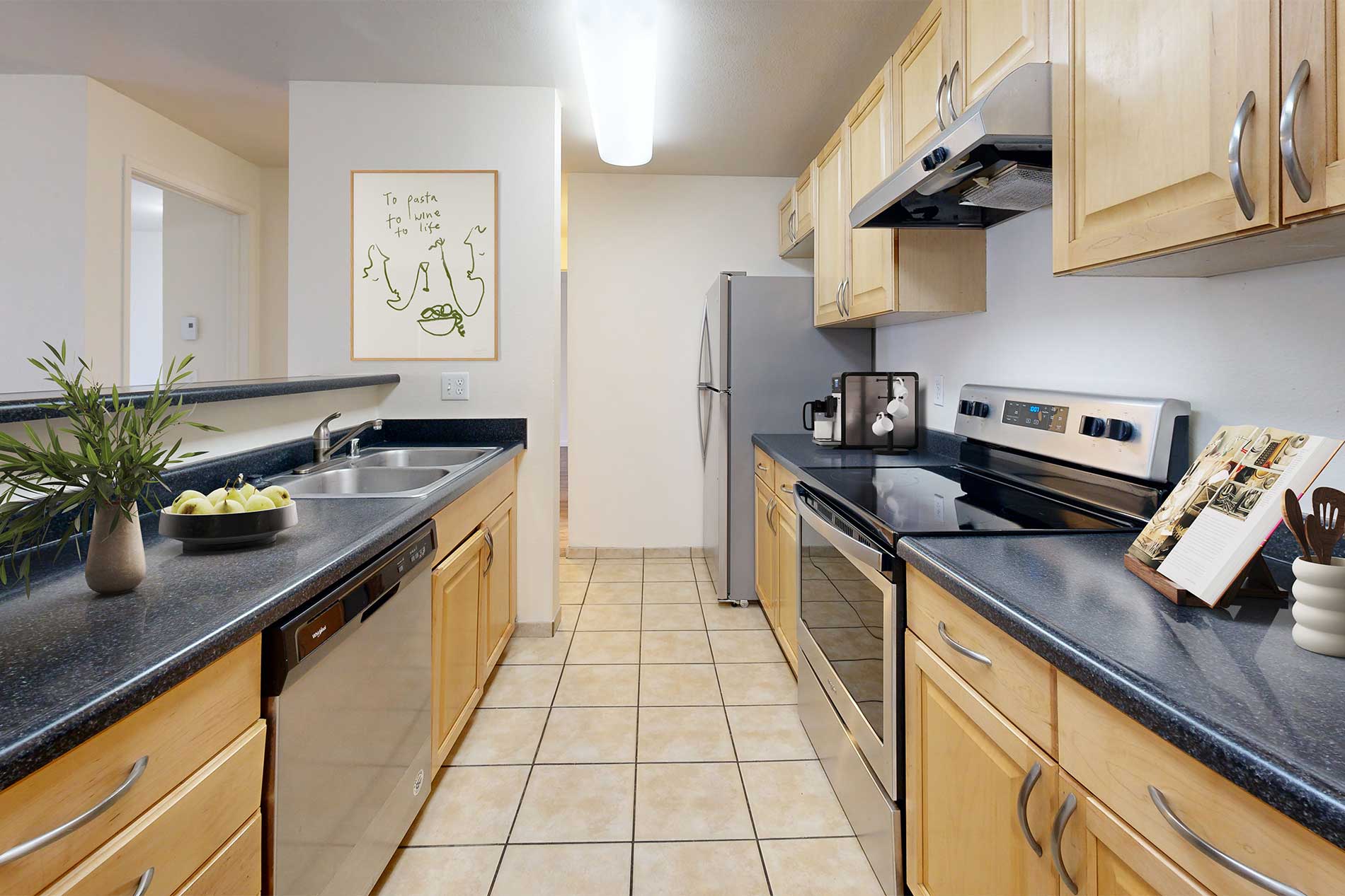 Crown Pointe apartment kitchen
