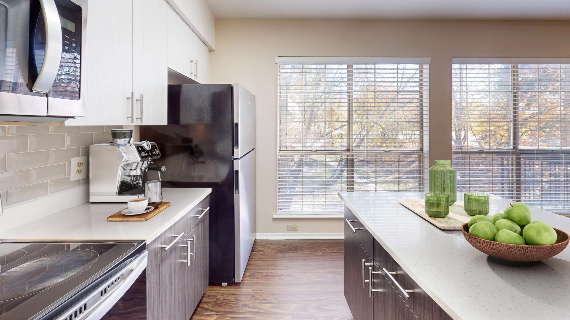 Dominion Lake Ridge staged kitchen