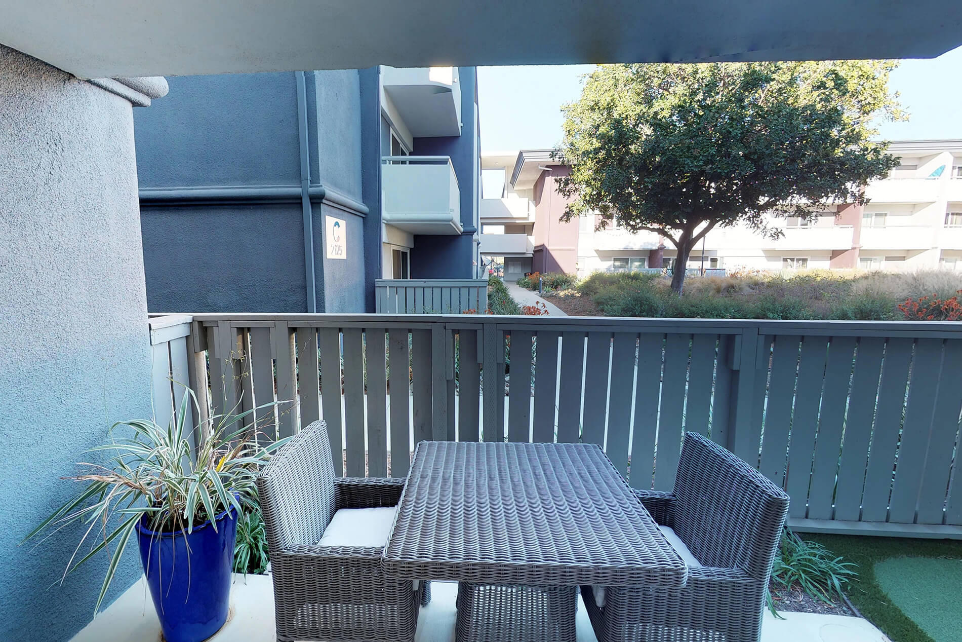 Eight 80 Newport Beach Patio