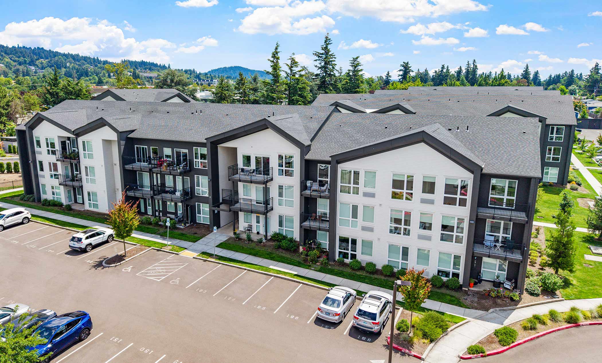 Heirloom apartments aerial building exterior