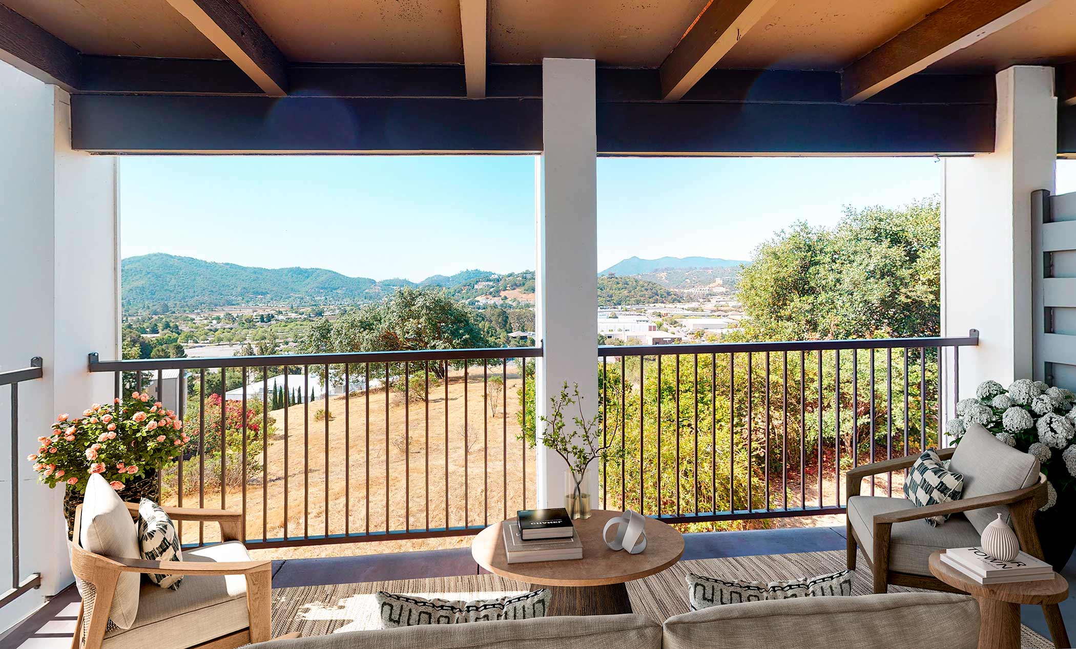 Highlands of Marin staged patio