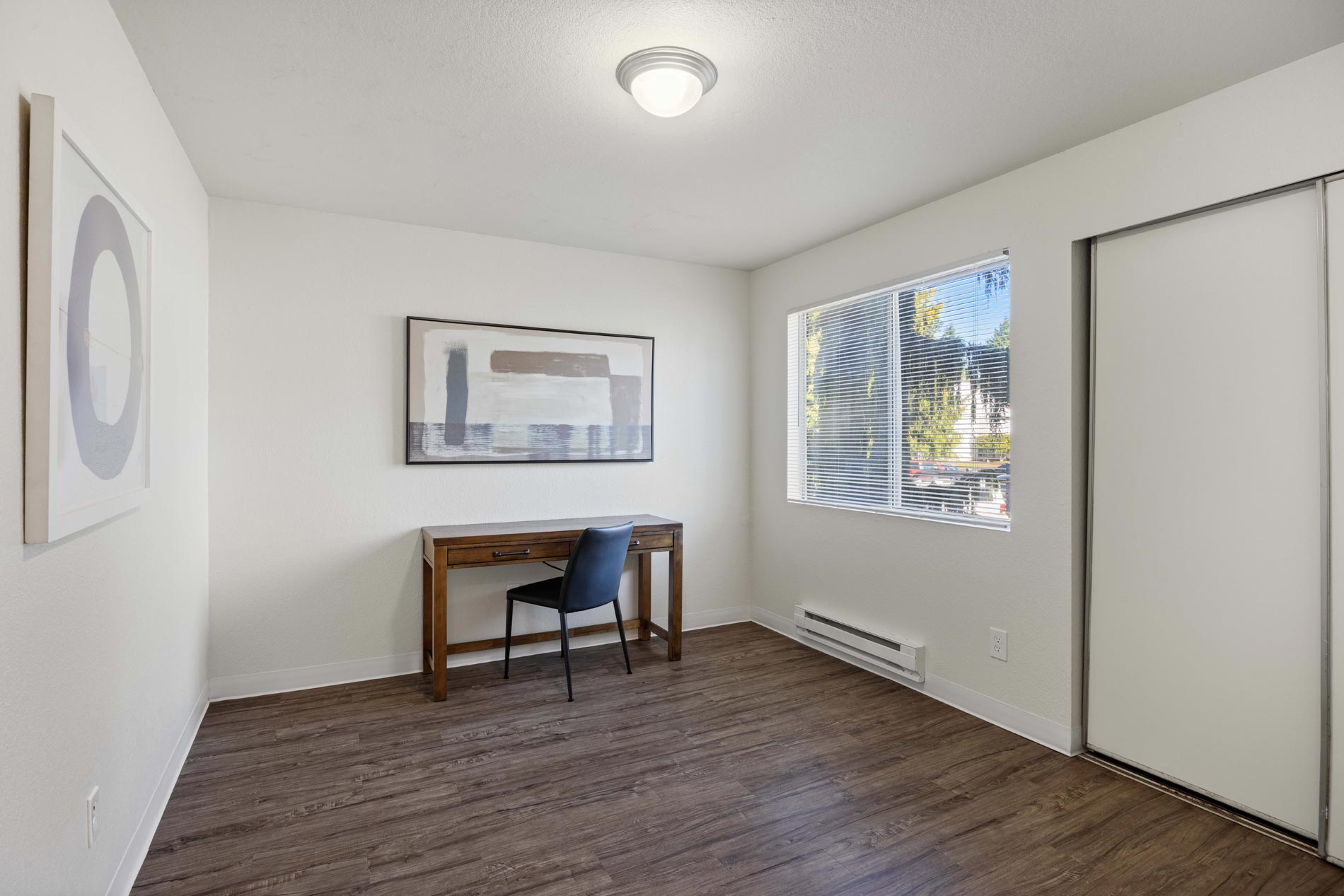 Hilltop staged office