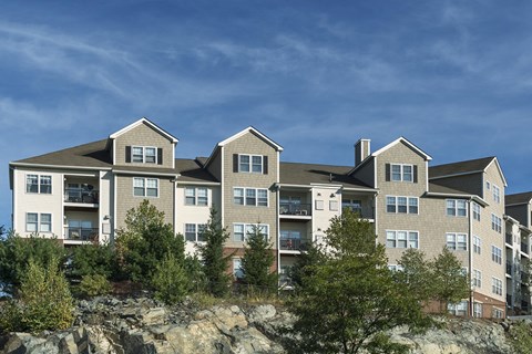 Inwood West Apartments in Woburn, MA