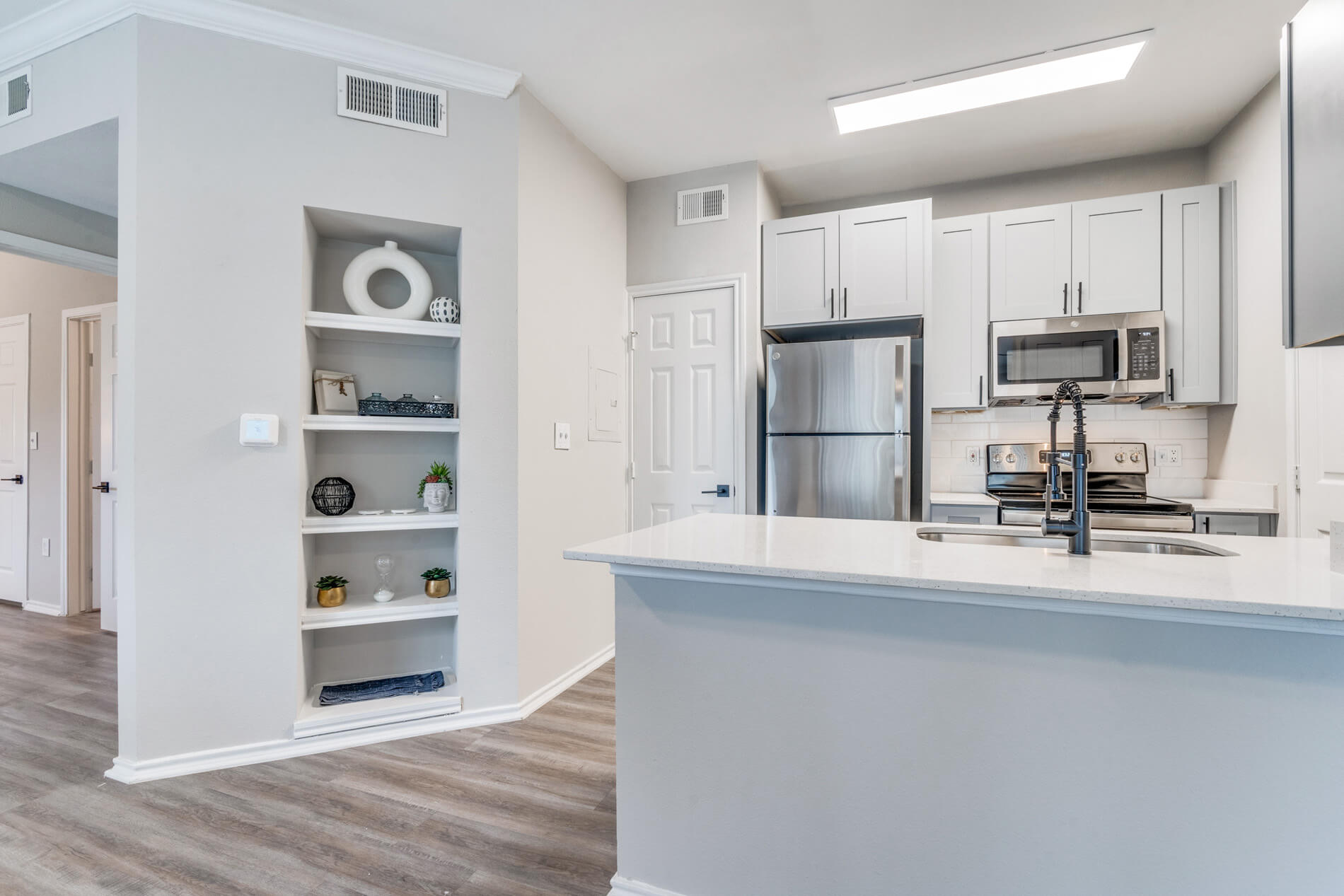 Lakeline Villas staged kitchen