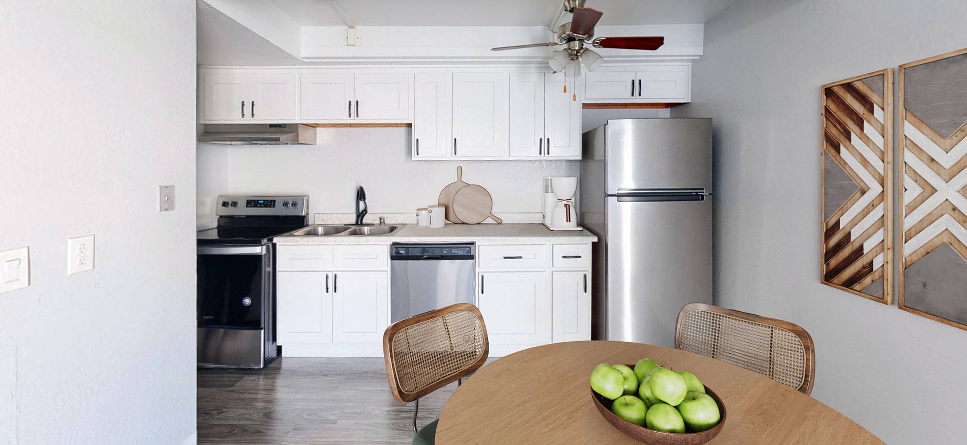 Laurel Tree staged kitchen