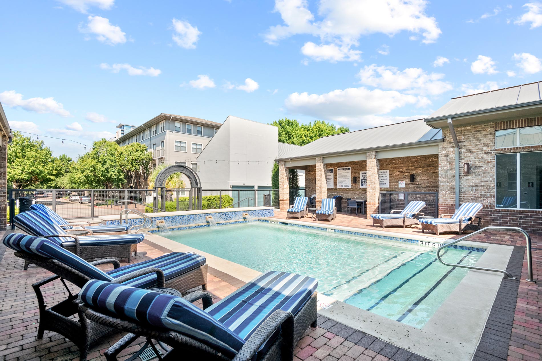 Legacy Village Parkwood pool