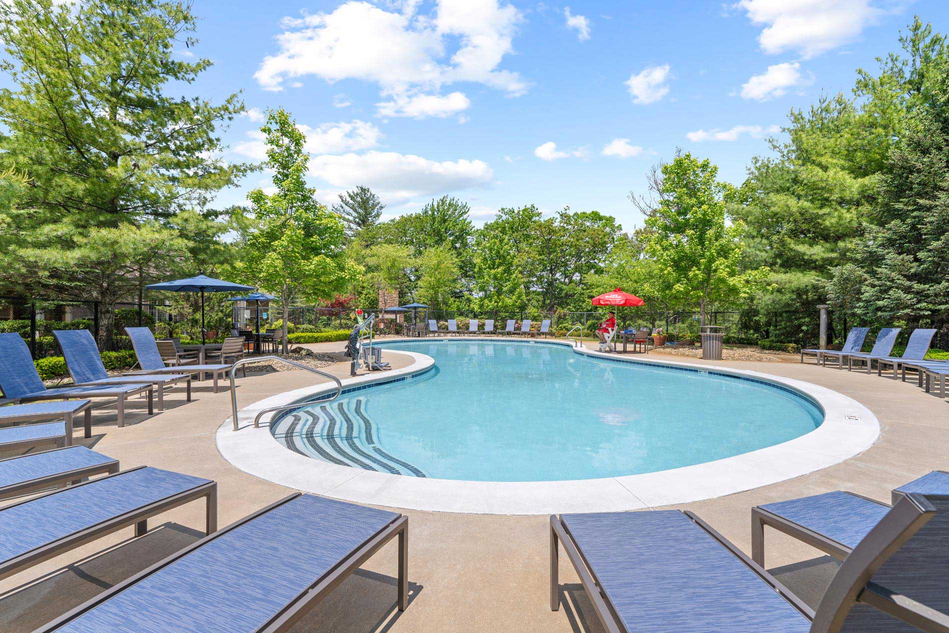 Lodge at Ames Pond pool