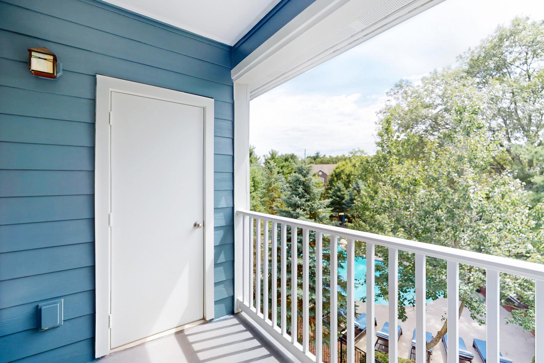 Lodge at Foxborough patio