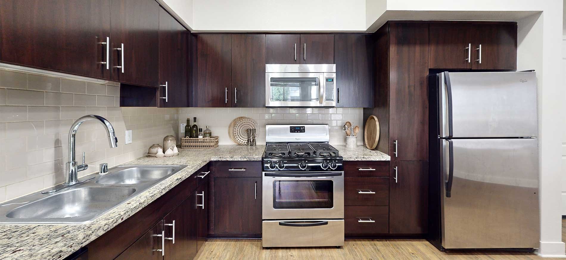 Los Alisos apartment kitchen