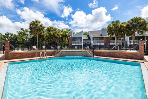 Lotus Landing apartments in Altamonte Springs, FL