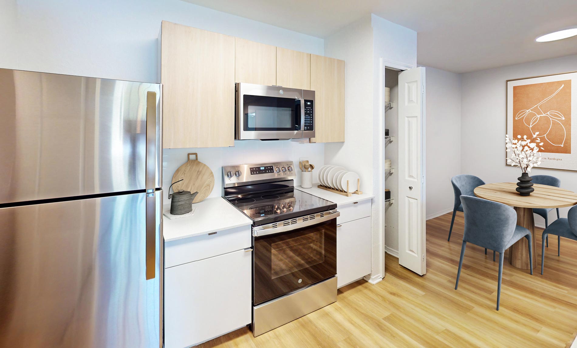 MacAlpine place staged kitchen