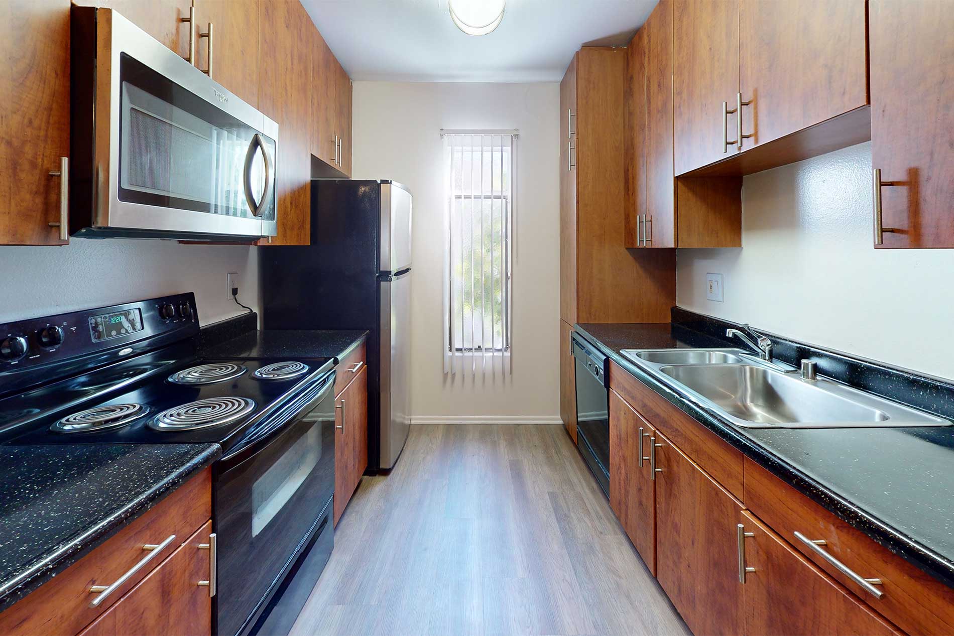 Missions at Back Bay apartment kitchen