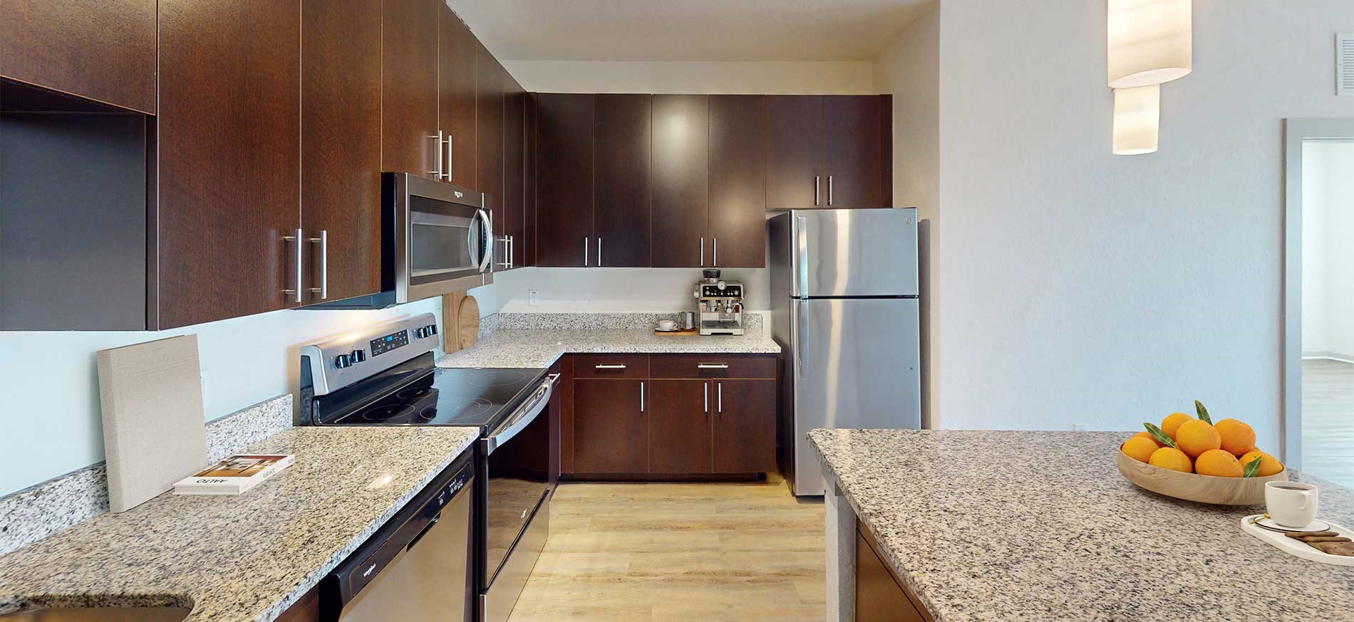 Peridot Palms apartment kitchen