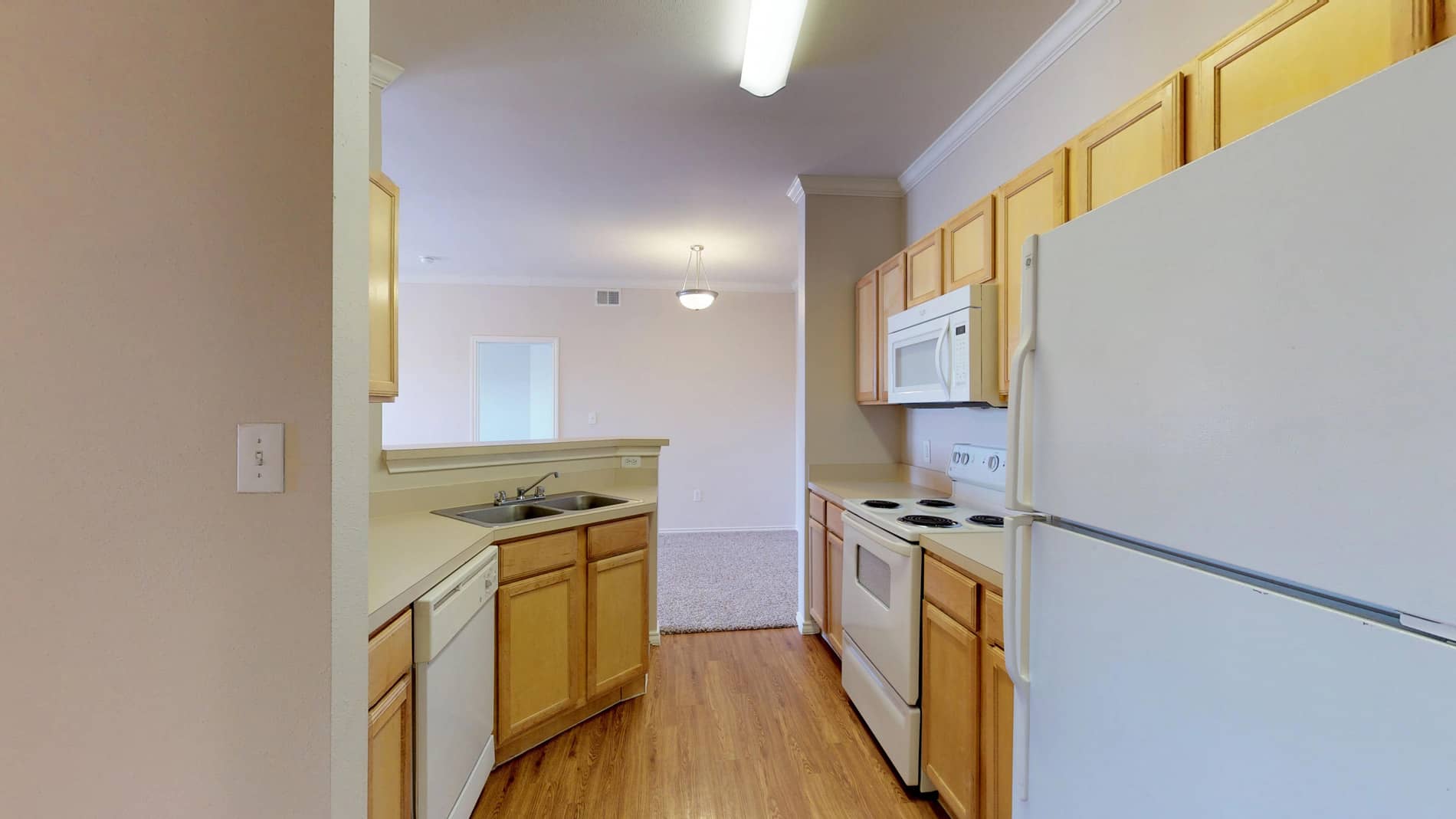 Red Stone Ranch Apartments Kitchen