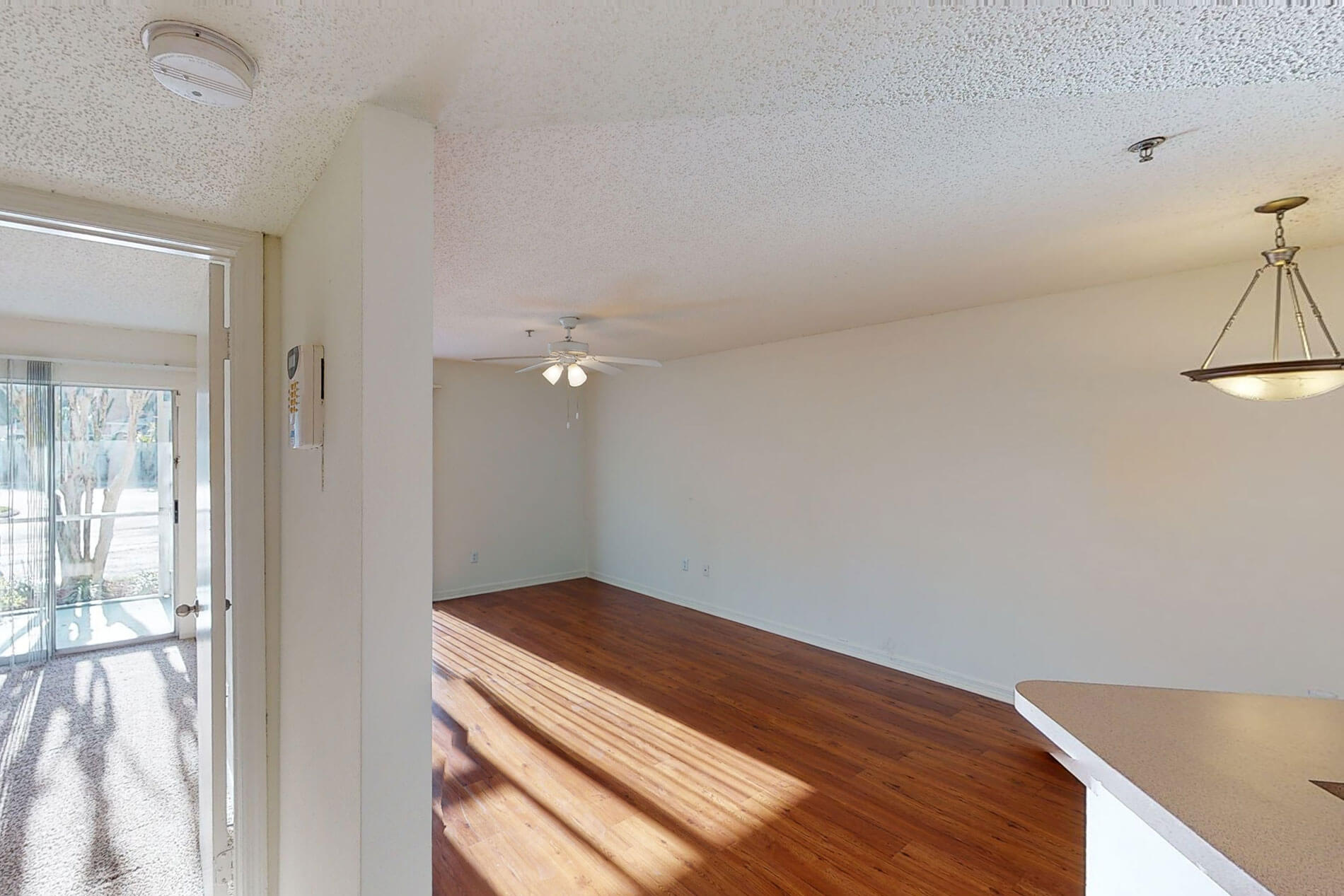 Regatta Shores apartment living room