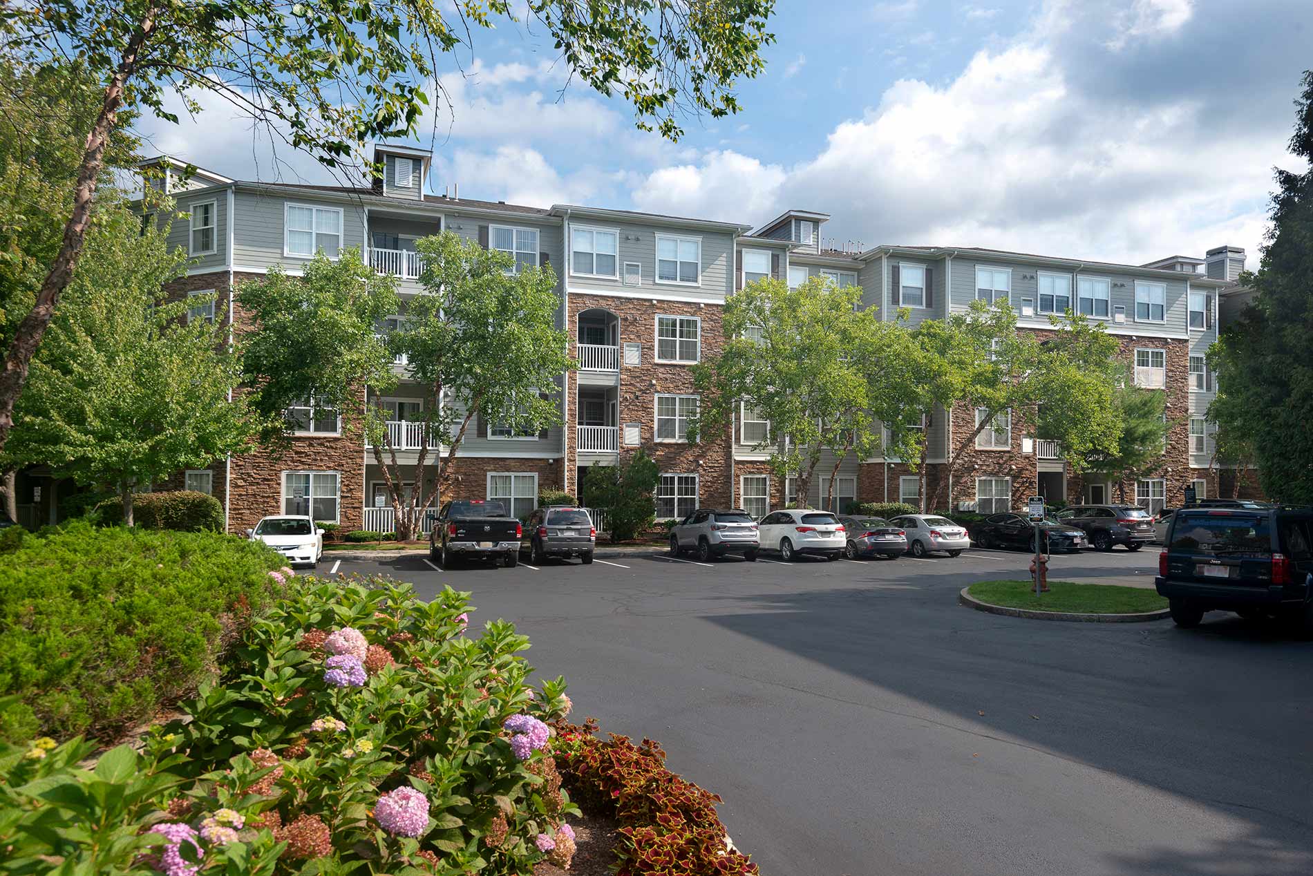 Ridge at Blue Hills building exterior