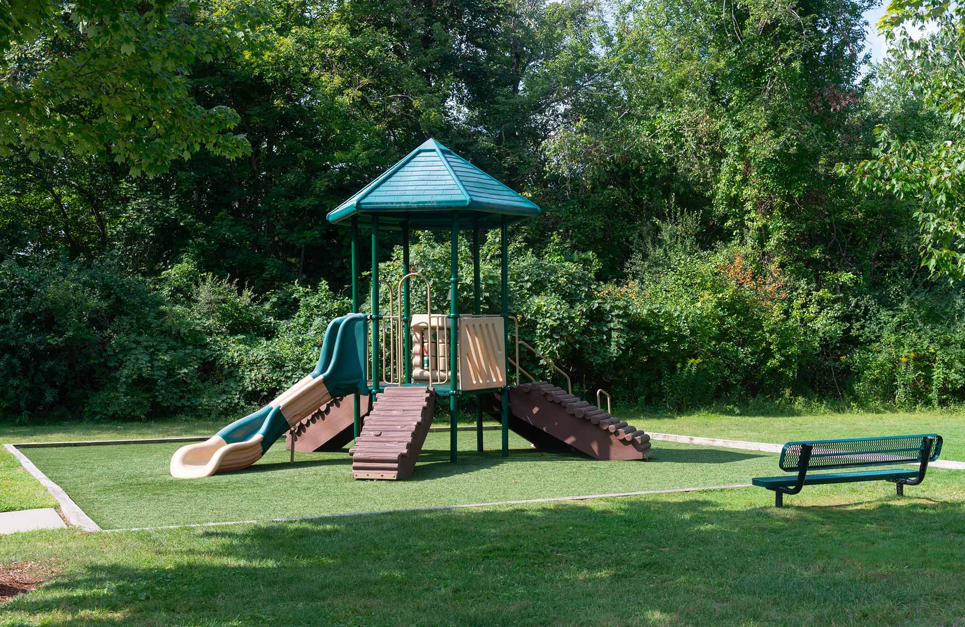 Ridge at Blue Hills playground