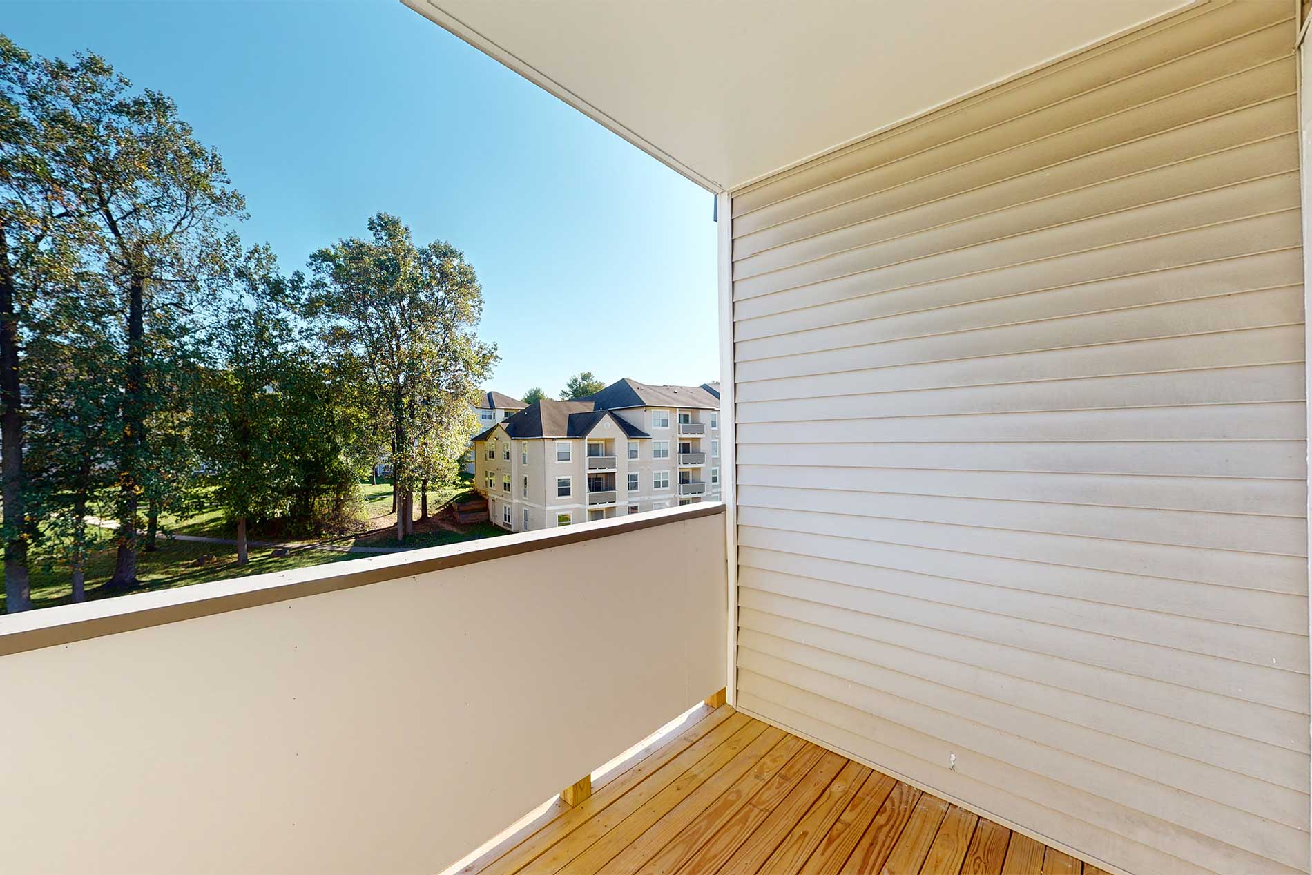 Ridgewood apartment balcony