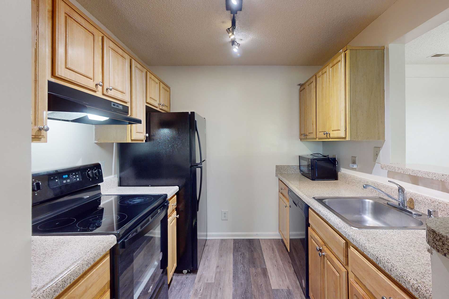 Ridgewood apartment kitchen